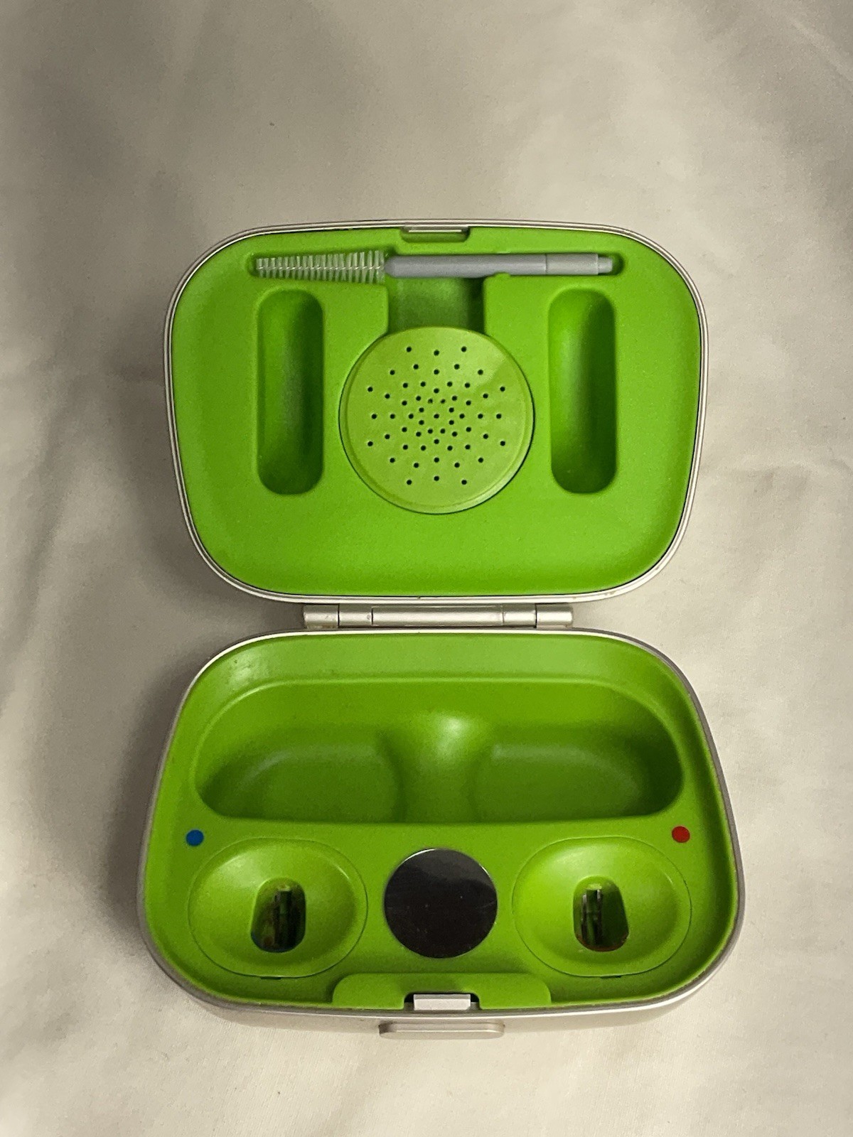 Phonak Charger Case Go W/ USB Type-C Charging Port AND Travel Case – Used