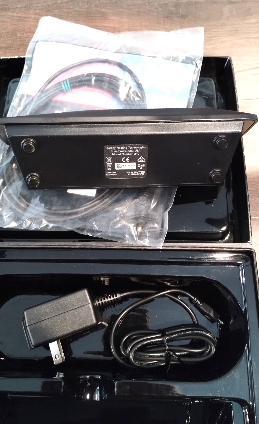 SurfLink Media 2 Model 210 Starkey Hearing Aid Streamer Device.