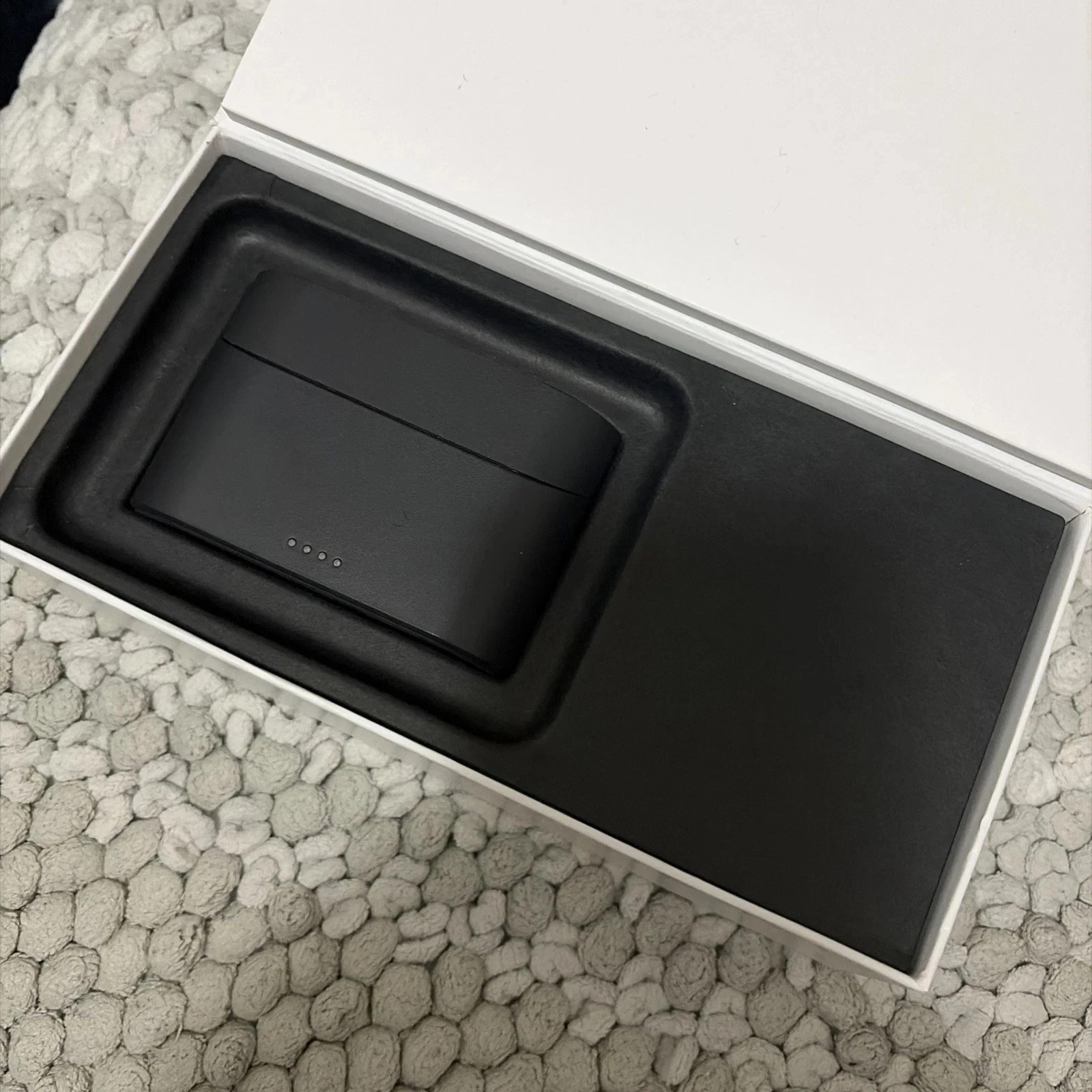 STARKEY GENESIS AI 24 mRIC + Premium CHARGER – Shipping worldwide-