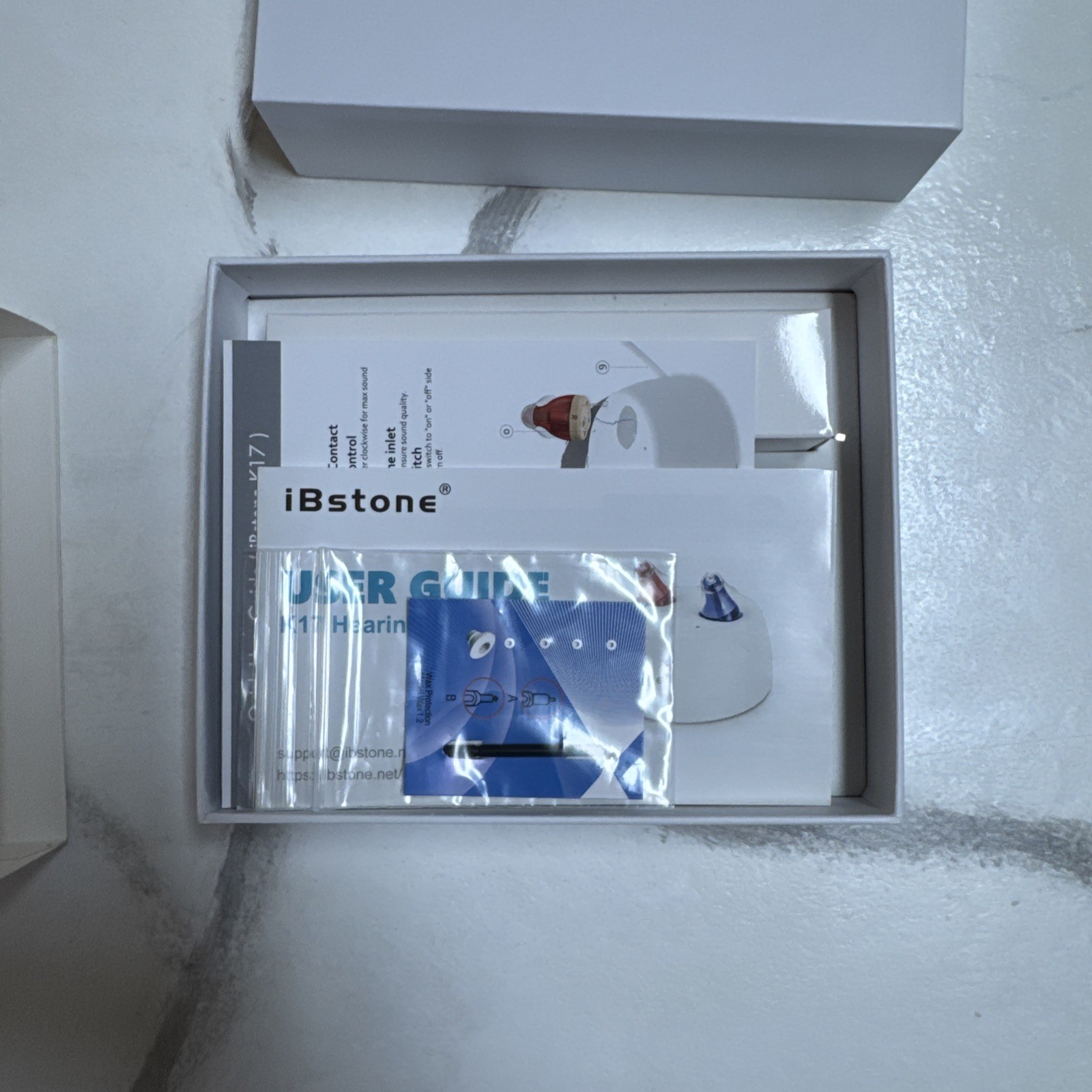 iBstone K17 Amplifier Hearing Aid Wireless Portable Rechargeable (Red & Blue)