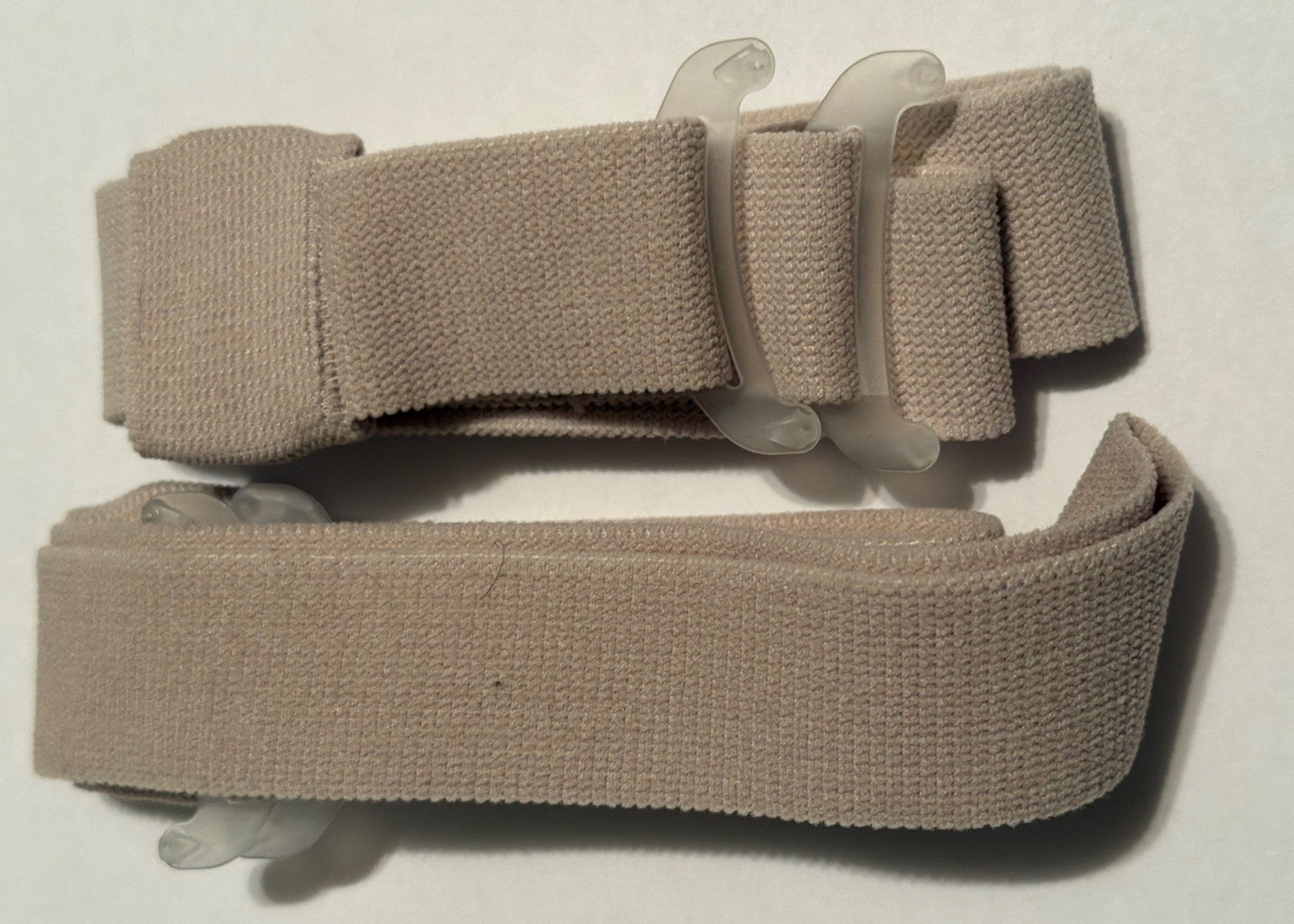 1 Pack Of 4 Coloplast Bravo Belt For Sensors Mio with 4 Belt Hooks #4237