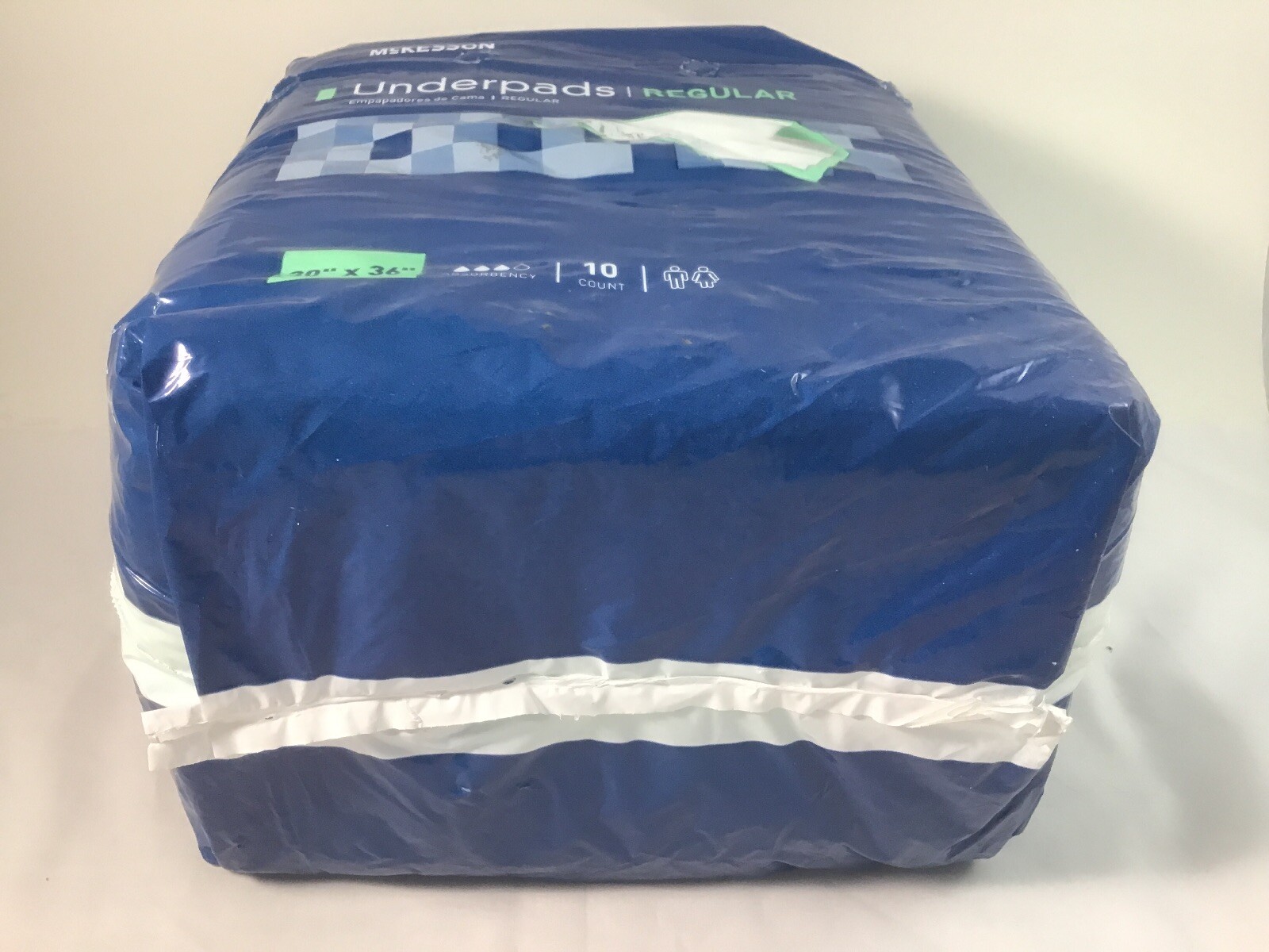 McKesson Underpads Regular 30″ x 36″ Moderate Absorbency 10 Count UPMD3036