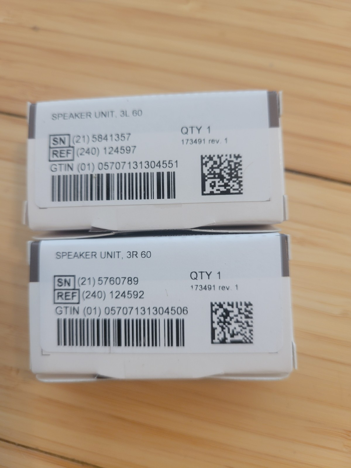 Oticon MiniFit C1 Detect 3 60 R and 3 60 L Receivers Size 3 Left Right Size 3