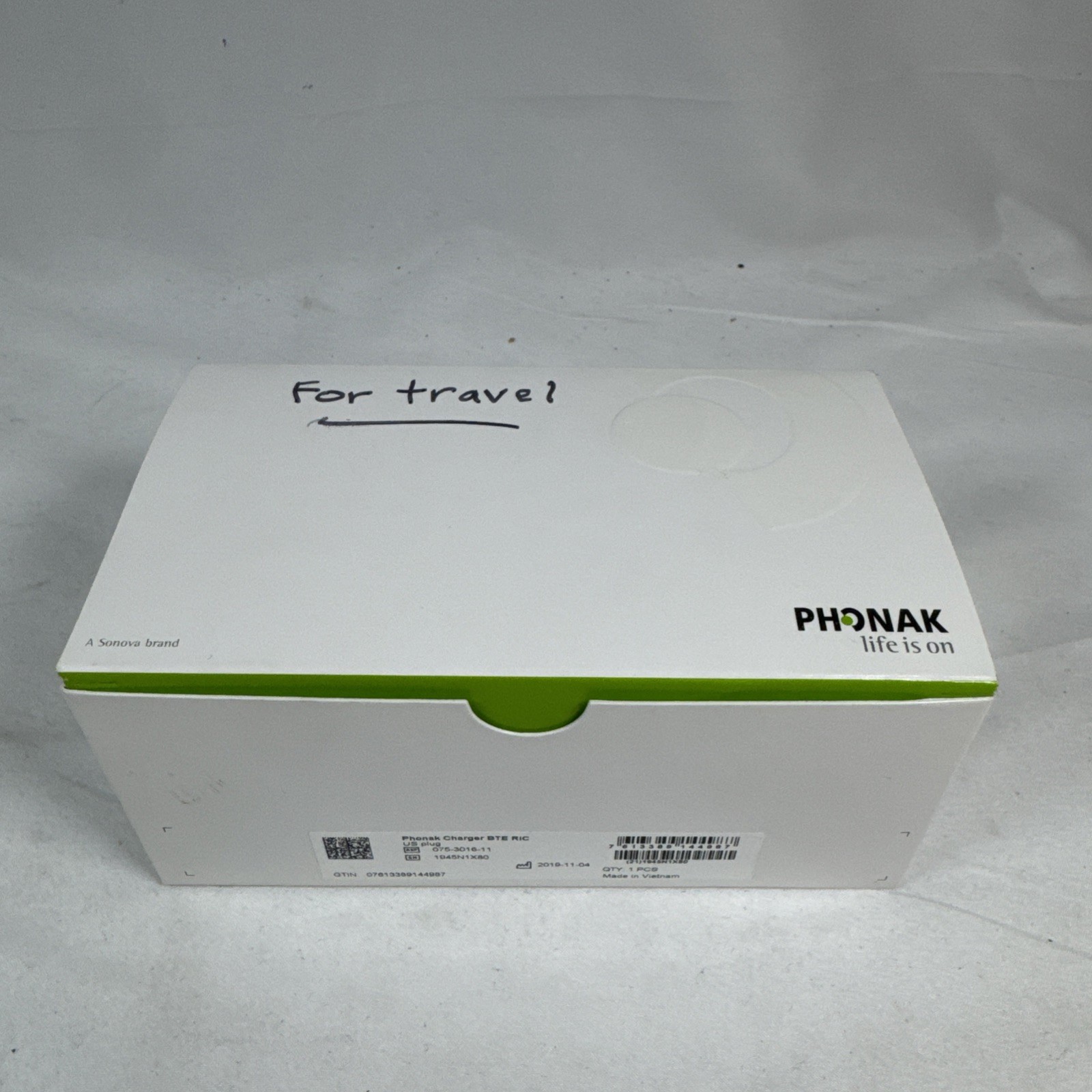 Phonak Hearing Aid Charger BTE RIC. I have never used this charger.