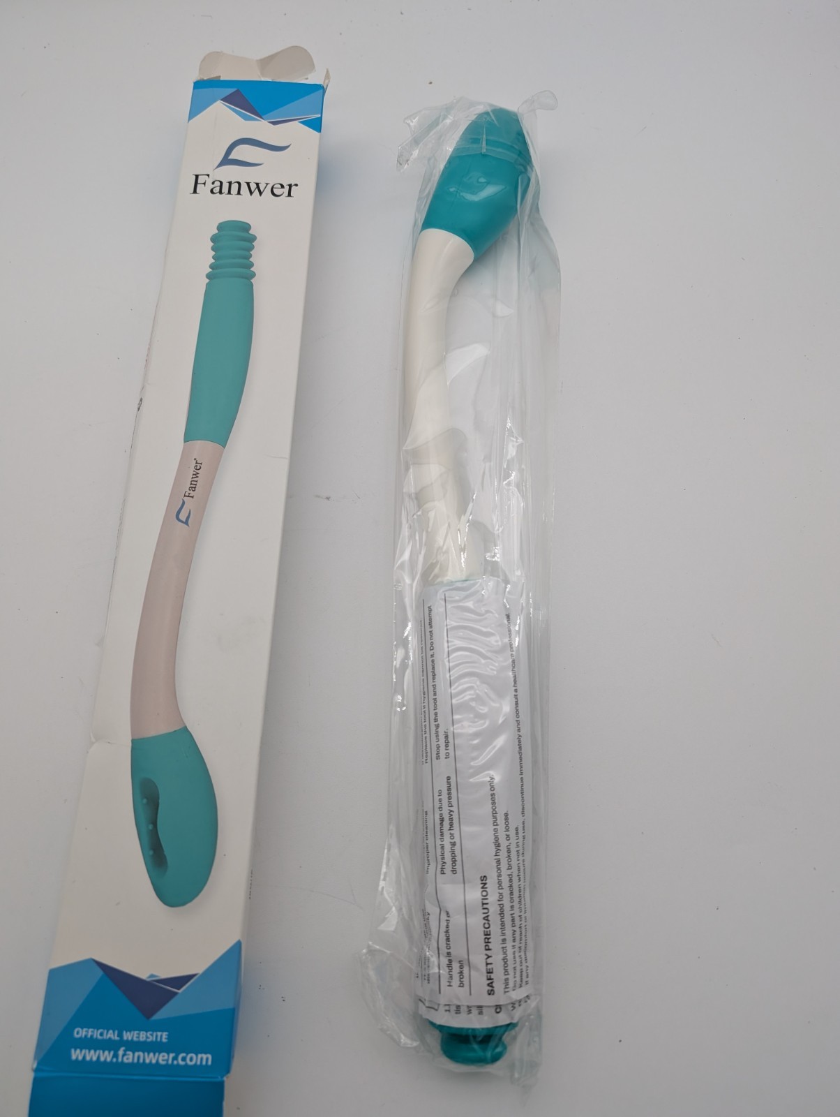 North American Long Reach Comfort Wipe Toilet Tissue Aid Extends Reach 15”*Jobar