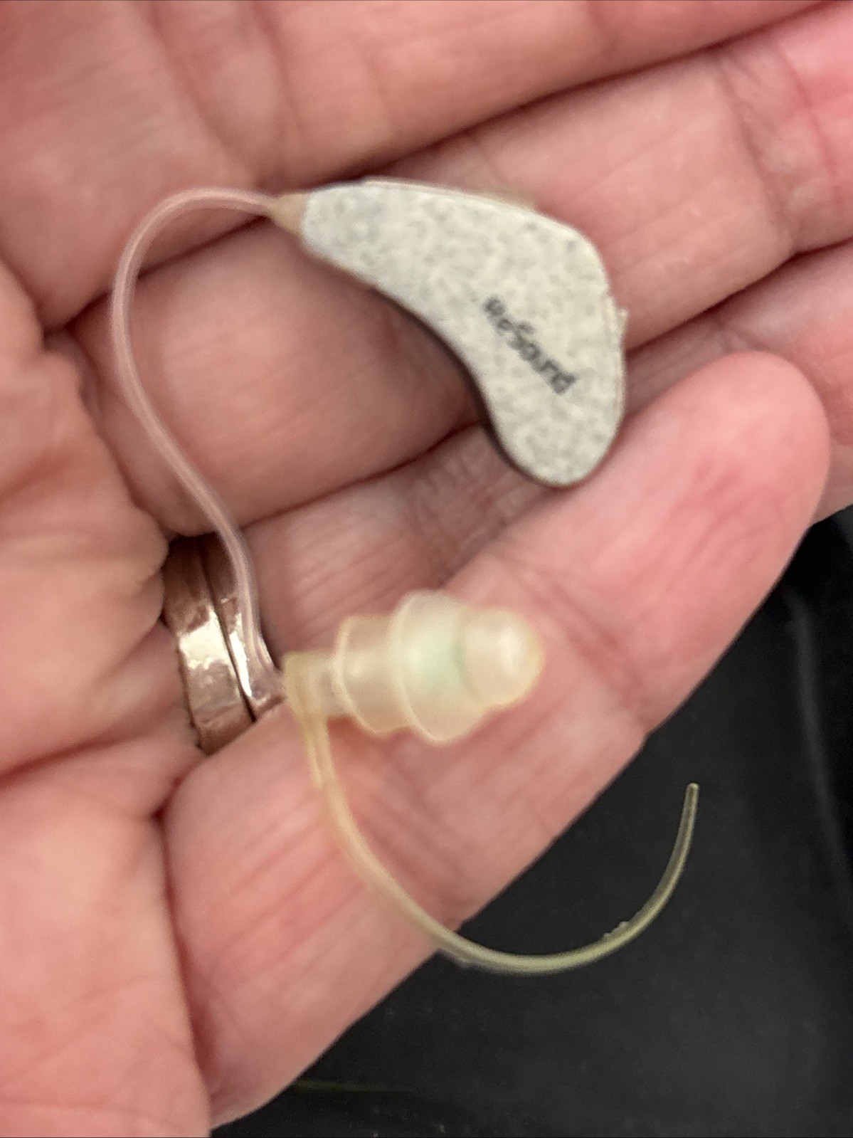 ReSound Hearing Aids, Set Includes Ear Both Side Right And Left.