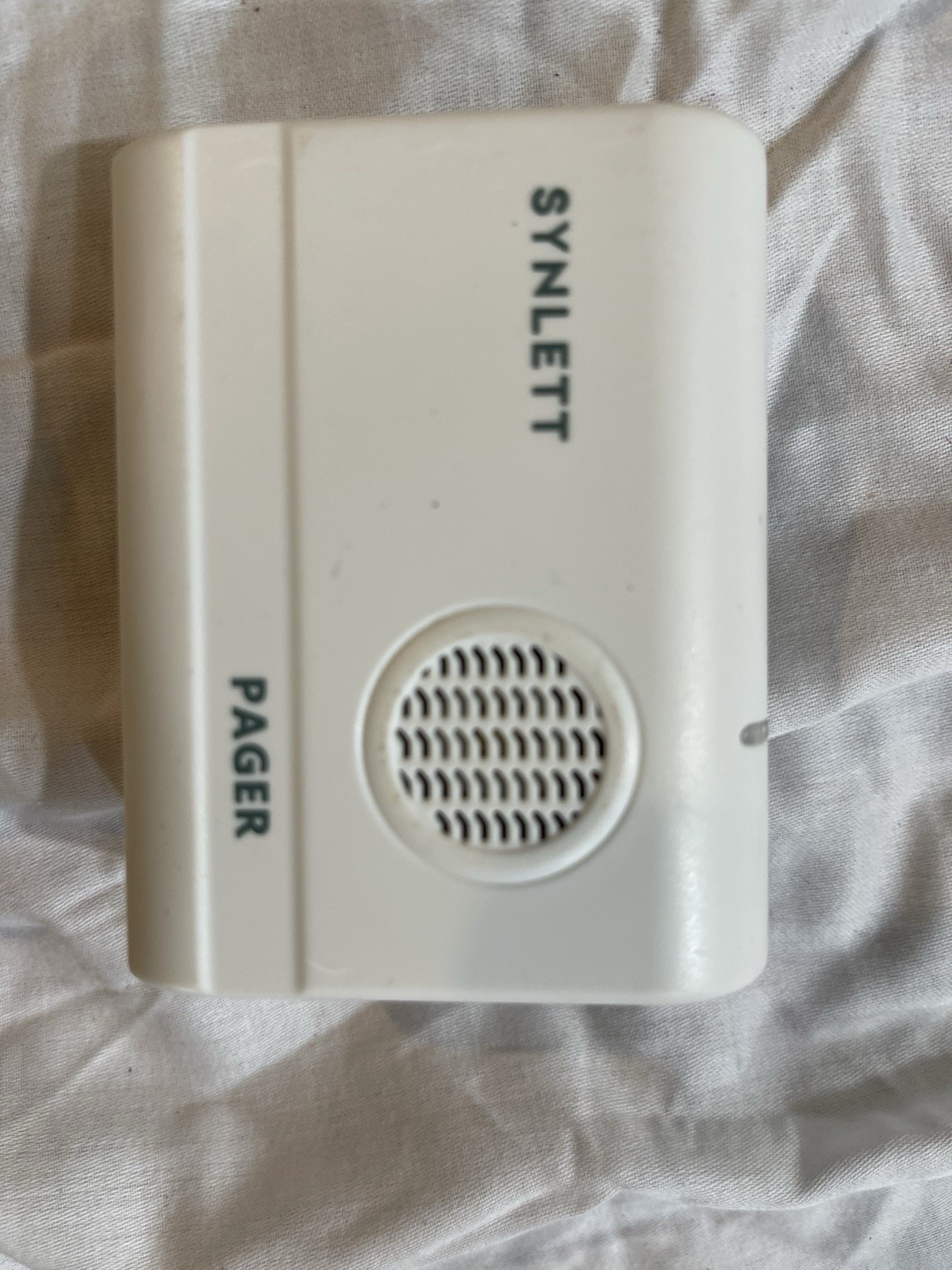 Wireless Caregiver Pager No Call Buttons – 500ft Range SOS Alert System