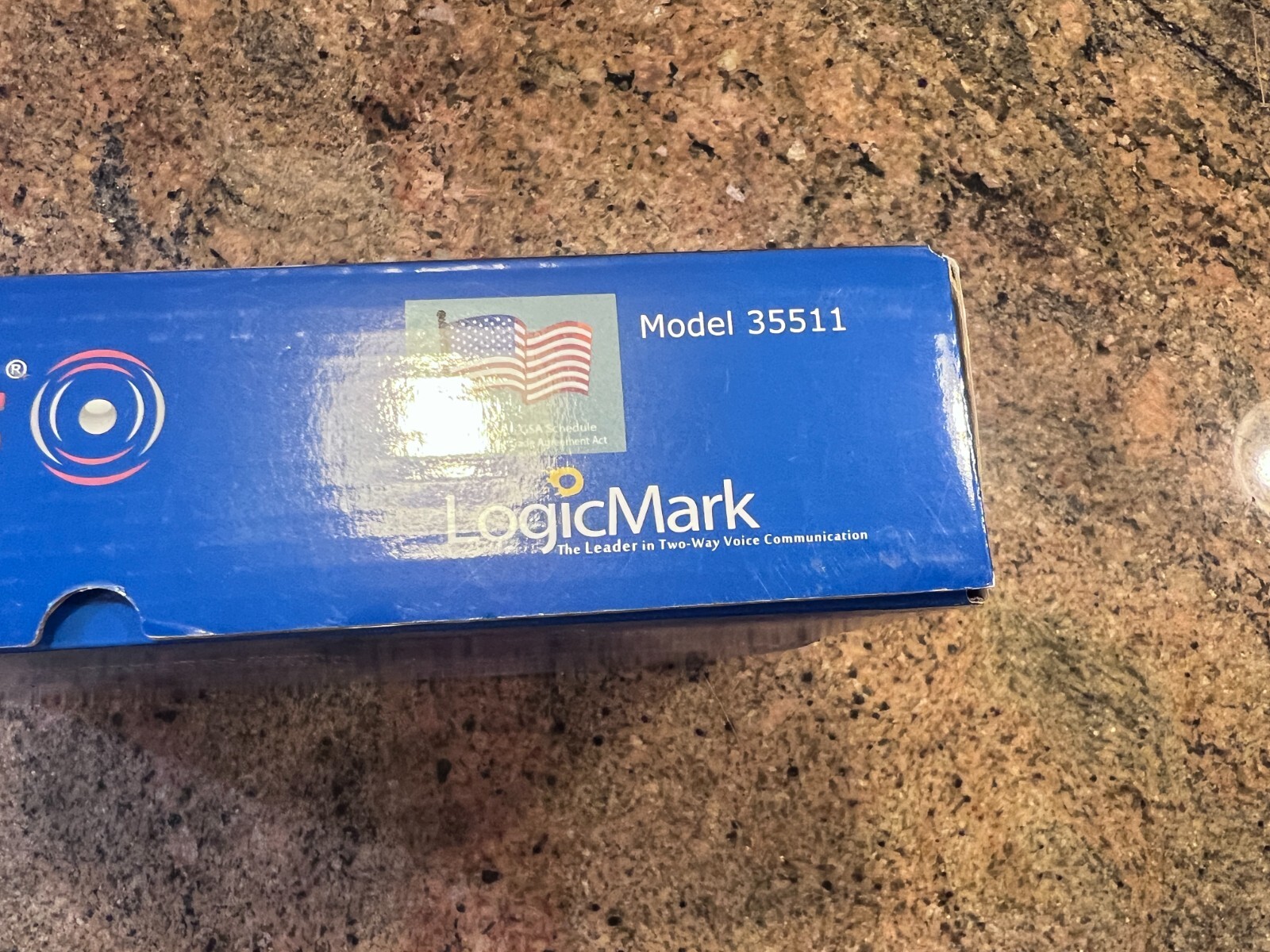 LogicMark • Freedom Alert • 35511 2-Way Voice Emergency Pendant Communicator