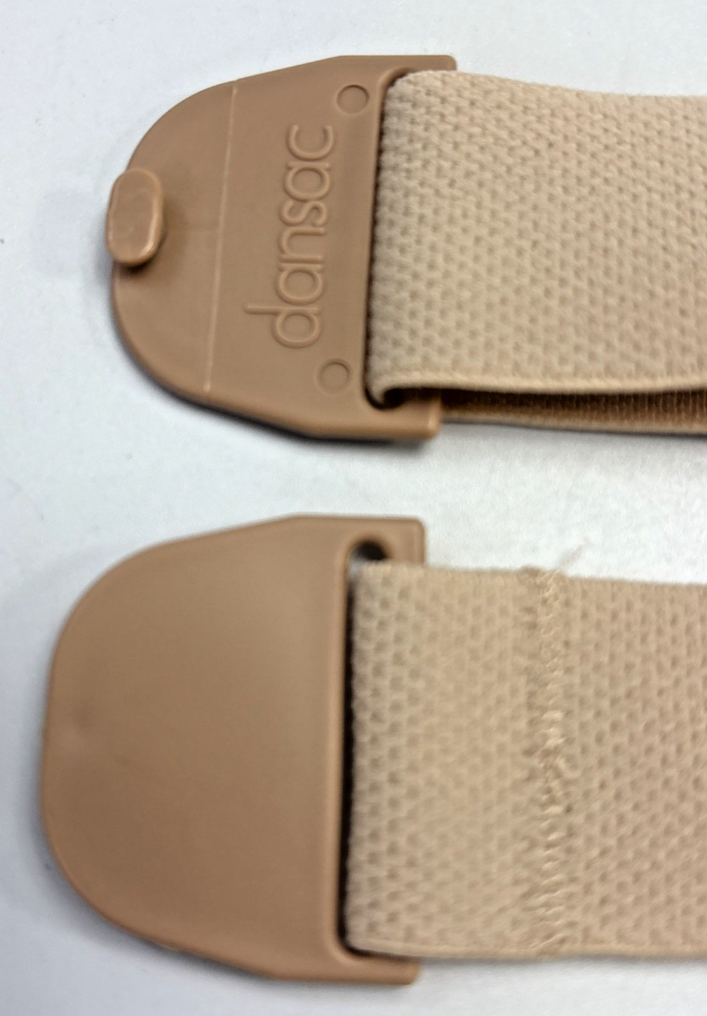 2 Dansac 090-02 Opaque Ostomy Belt Adjustable up to 39″ (100 cm) Exp 08/2027