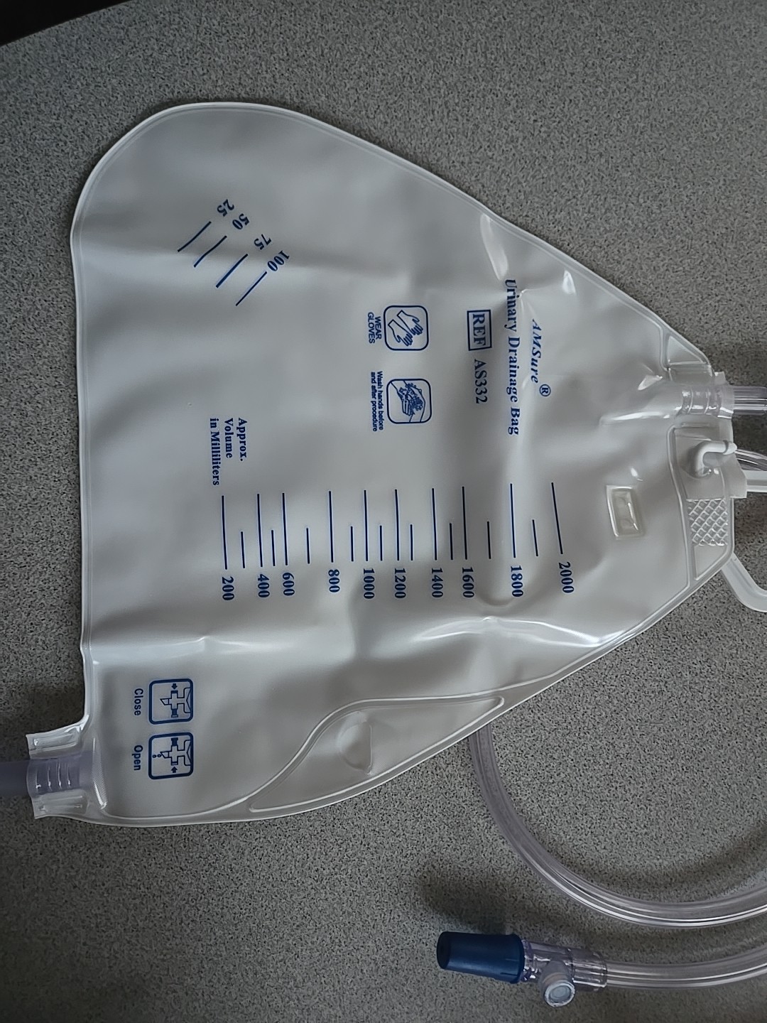 8) Amsino Amsure Urinary Drainage Bags – 2000mL REF# AS332