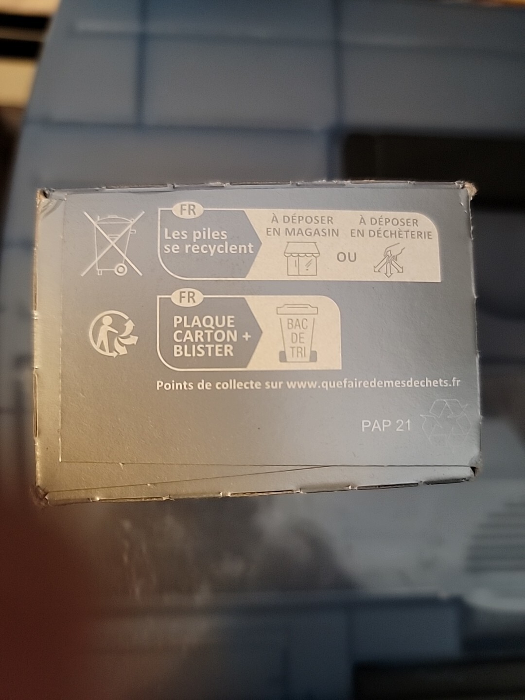 New 60 (unopened box of 10 packs) Power one Hearing Aid Batteries 675 p675