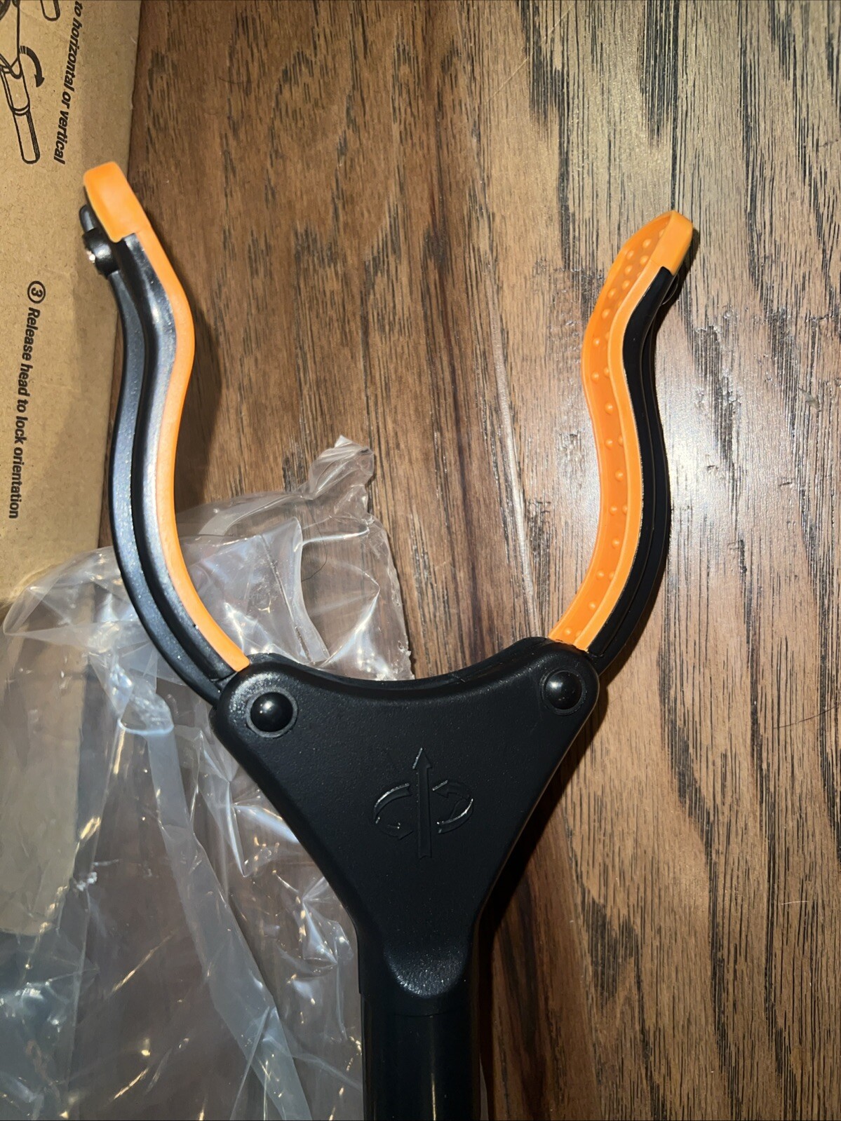 2x EZPIK® Folding Grabber Reacher 43 Inch + Magnets Lot Of 2