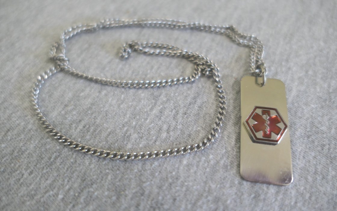Stainless Steel Medical Alert “Heart Patient” Necklace Pendant Charm w 12″ Chain