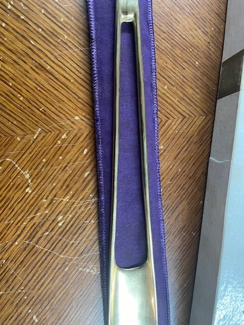 Royal Horn Extra Long Shoehorn Easy Reach 17.5″ Shoe Horn Longer Handle Metal