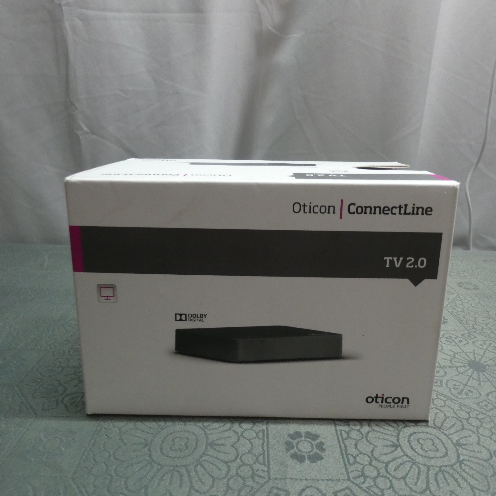 Oticon ConnectLine TV 2.0 Adapter Hearing Aid Streamer w/ Cables Complete