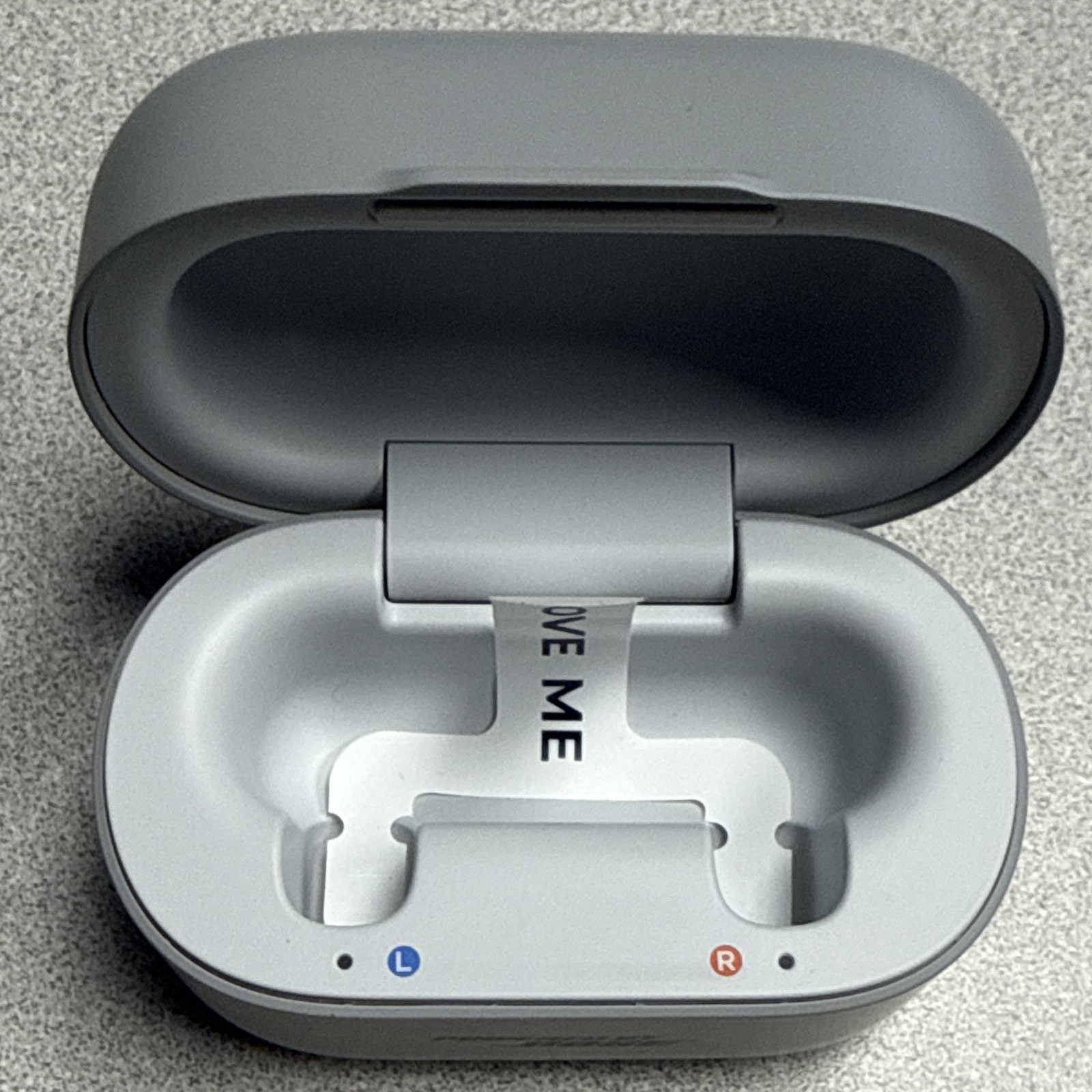 Lexie Powered by Bose Hearing Aid Charging Case BTE Gray LB2CHC02