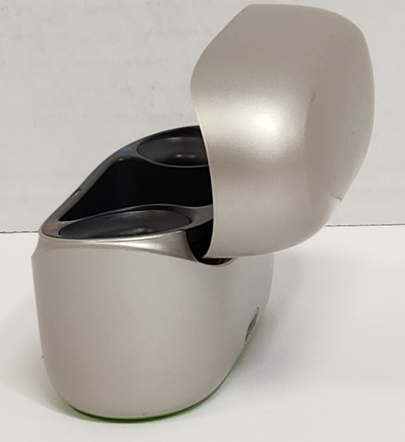 Phonak ChargerGo RIC Infinio. With Power Cord & Wall Adaptor