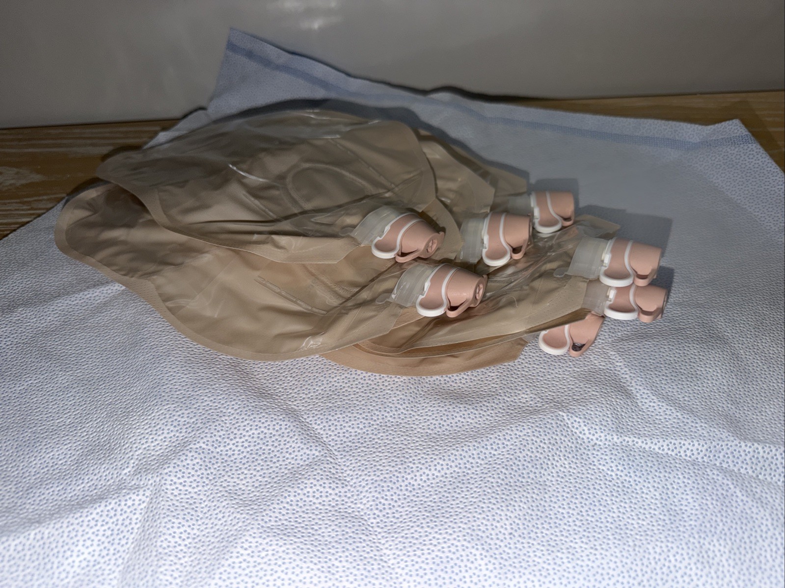 8 Hollister 18902 New Image 2-Pc Urostomy Pouches 1-3/4” Flange Lot Of 8