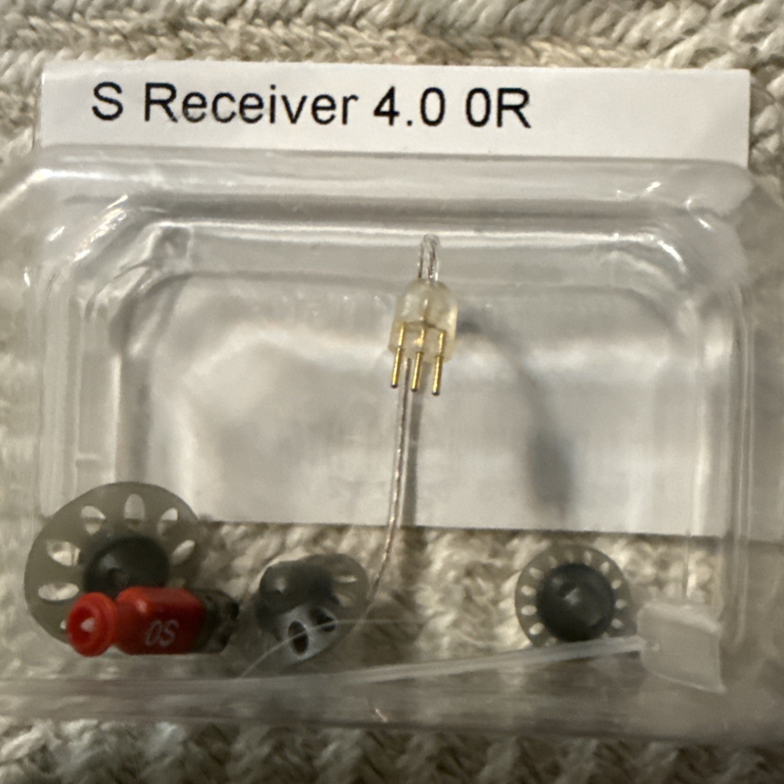 Phonak S Receiver 4.0 0R 054-0778 With Domes Free Hardcase