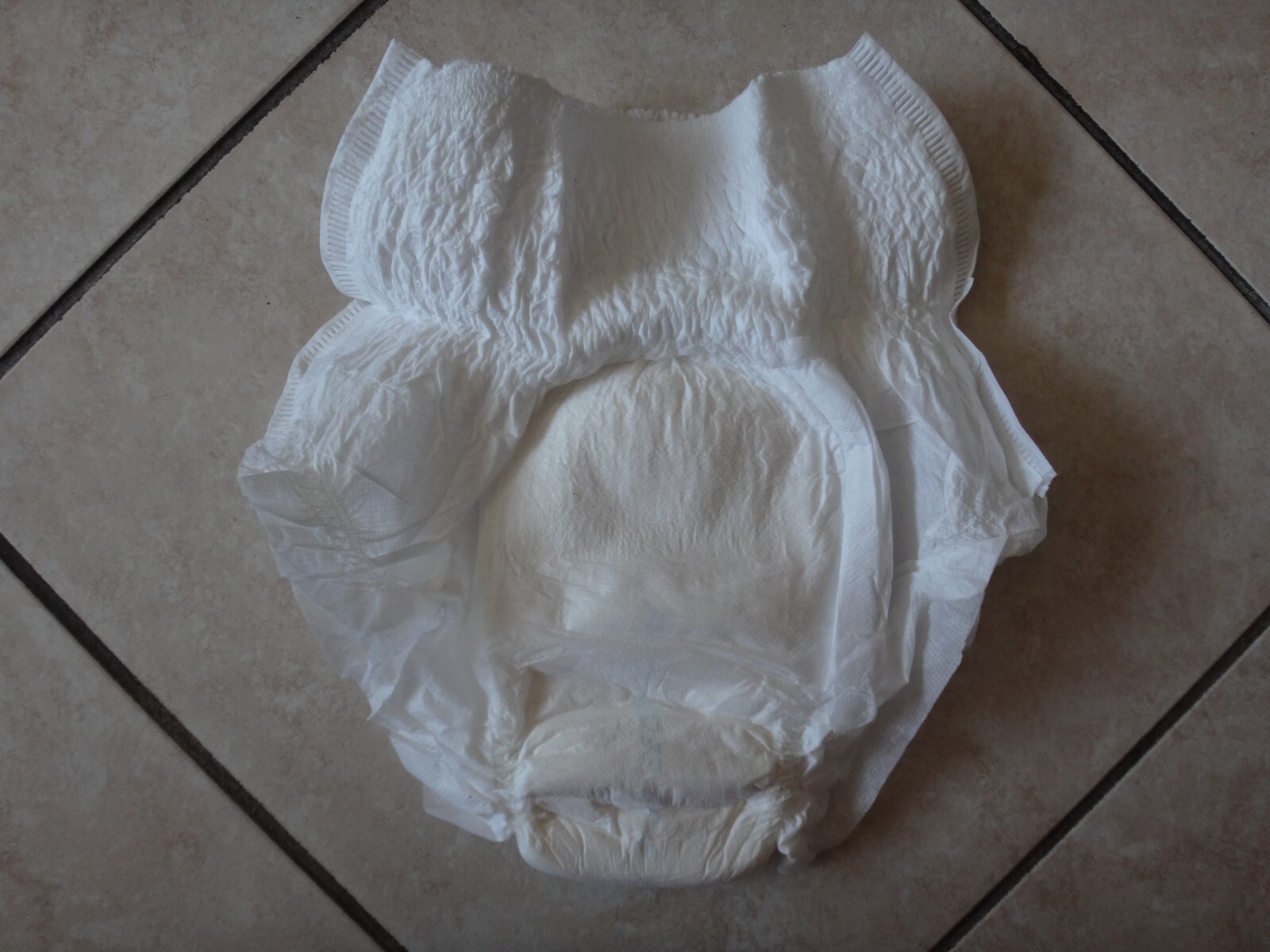 Forty-four 11×11 Heavy Pads Adult Urinary Incontinence Disposable Diapers