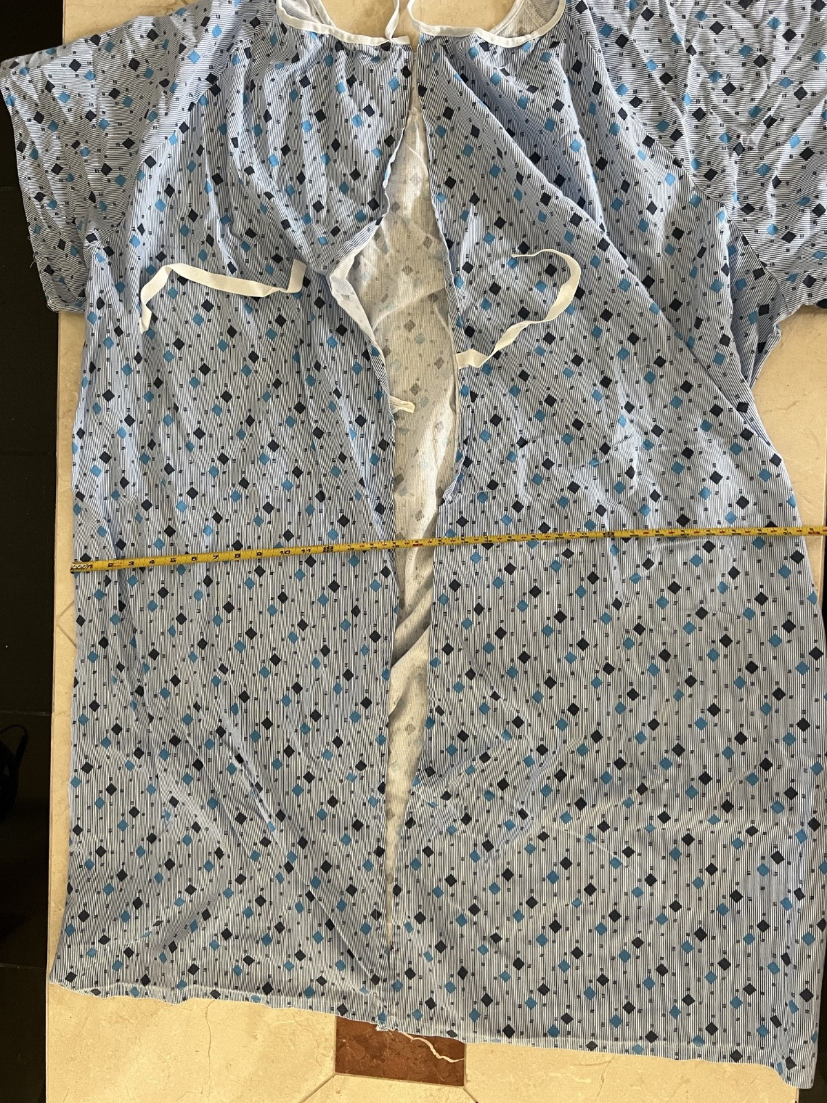 OVERSIZED Hospital Gown Robe Adjustable Ties 62″ Chest 65″ Waist UNISEX Open Bac