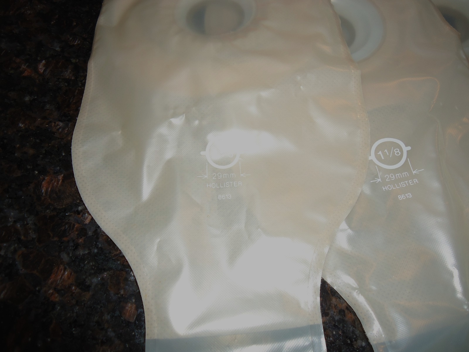 (4) pc Hollister Colostomy Bags, One Piece Drainable Pouches 1 1/8 #8613