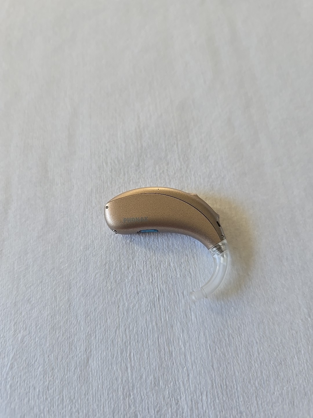 1X_ NAIDA PARADISE P90-PR BTE HEARING AID. SEVERE TO PROFOUND HEARING LOSSES.