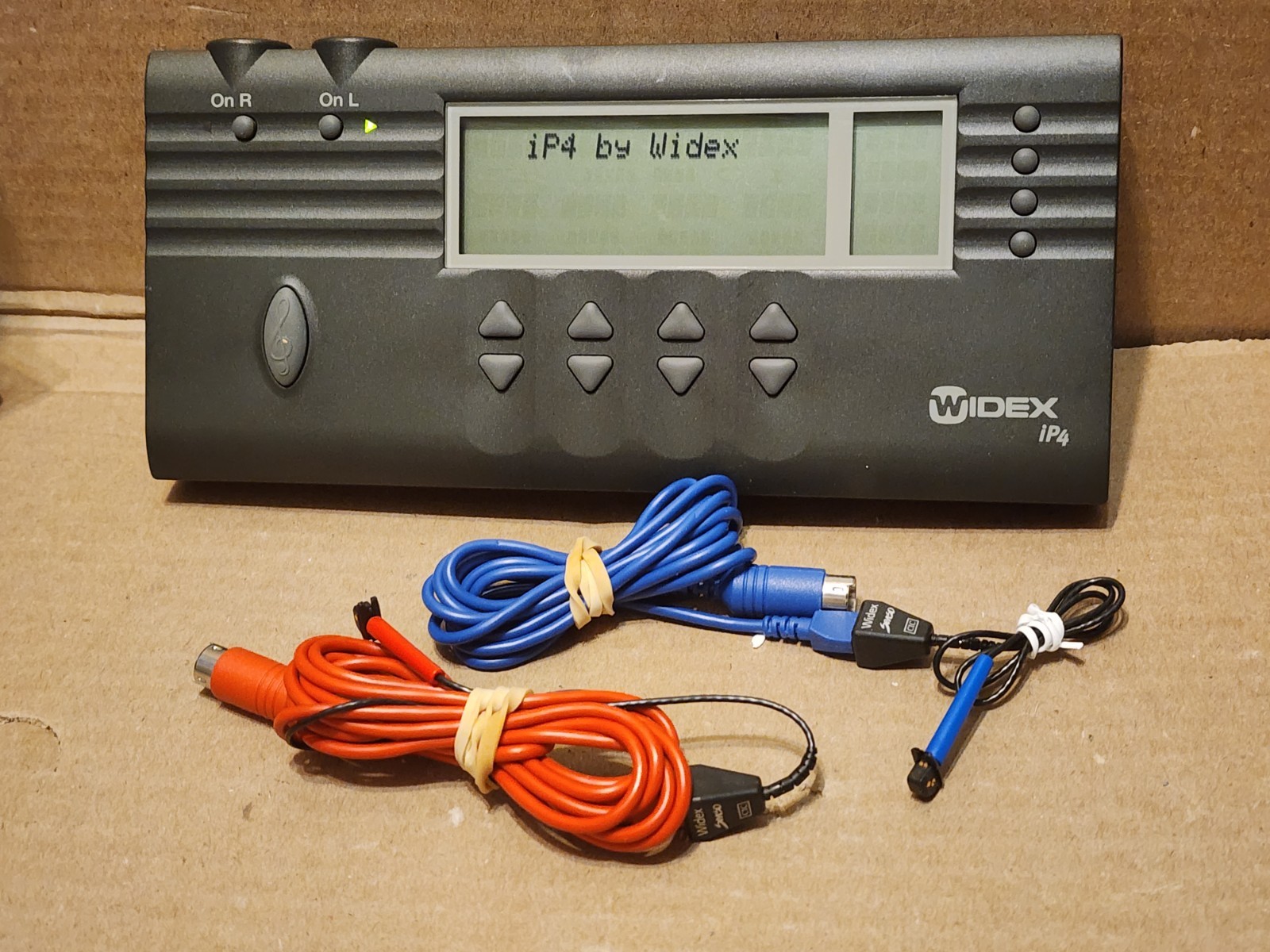 Widex ip4 Hearing Aid Programmer DK-3500 w/ Red/Blue Cables Wires