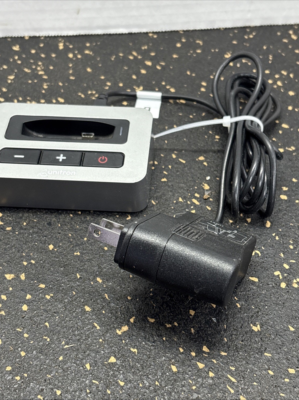 Unitron UDirect 2 UTV2 Bluetooth Hearing Aid Audio Streamer