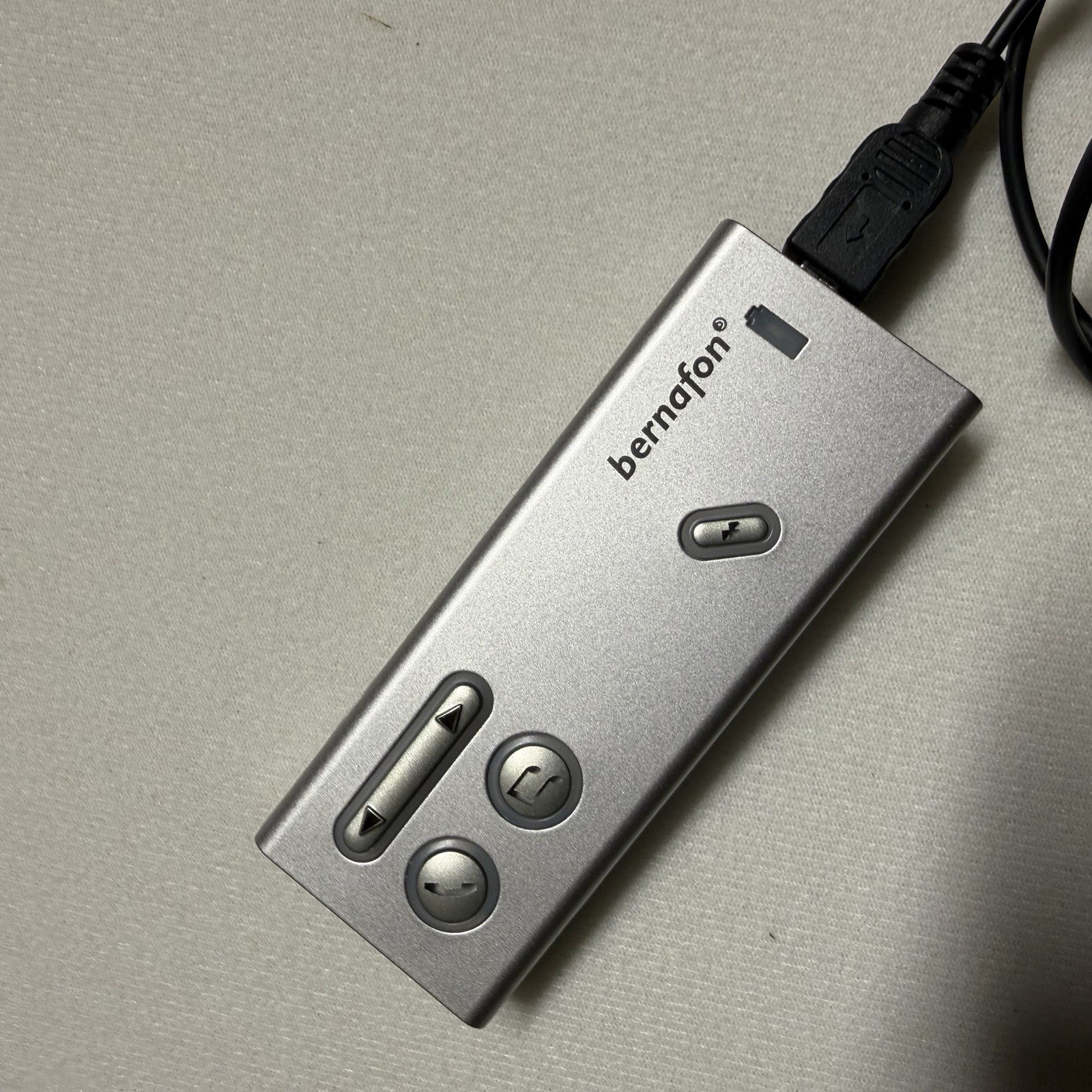 Bernafon SoundGate Streamer Wireless Hearing Aid Interface w/ Cable Set