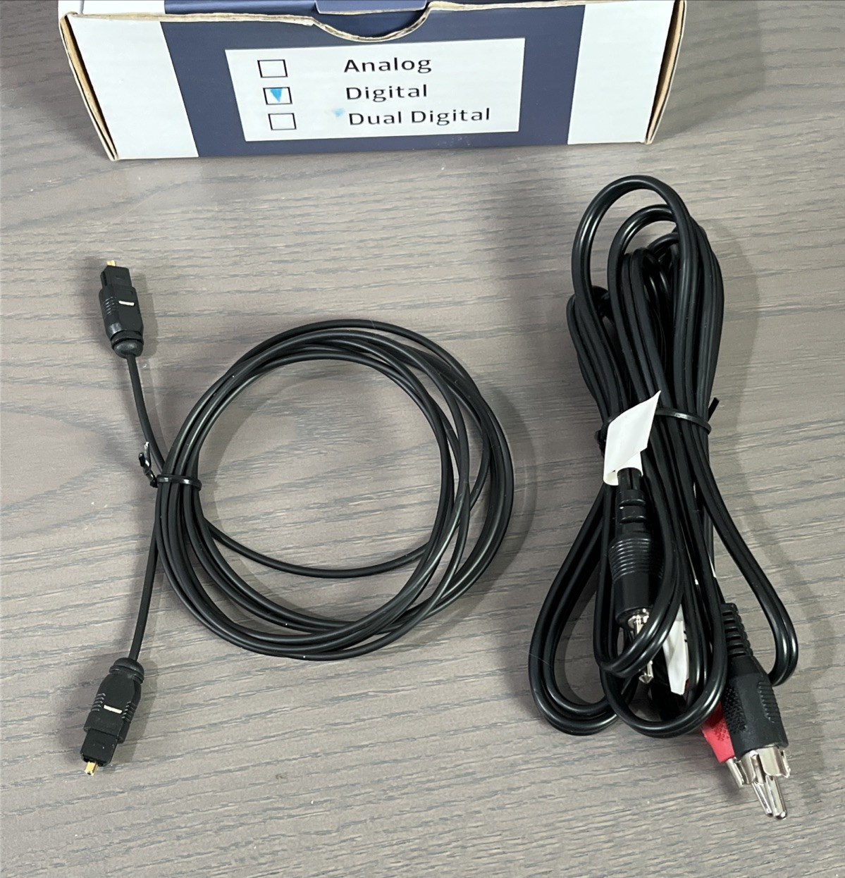 TV Ears 5.0 Digital Wireless Headset System w 2 Headsets 11741