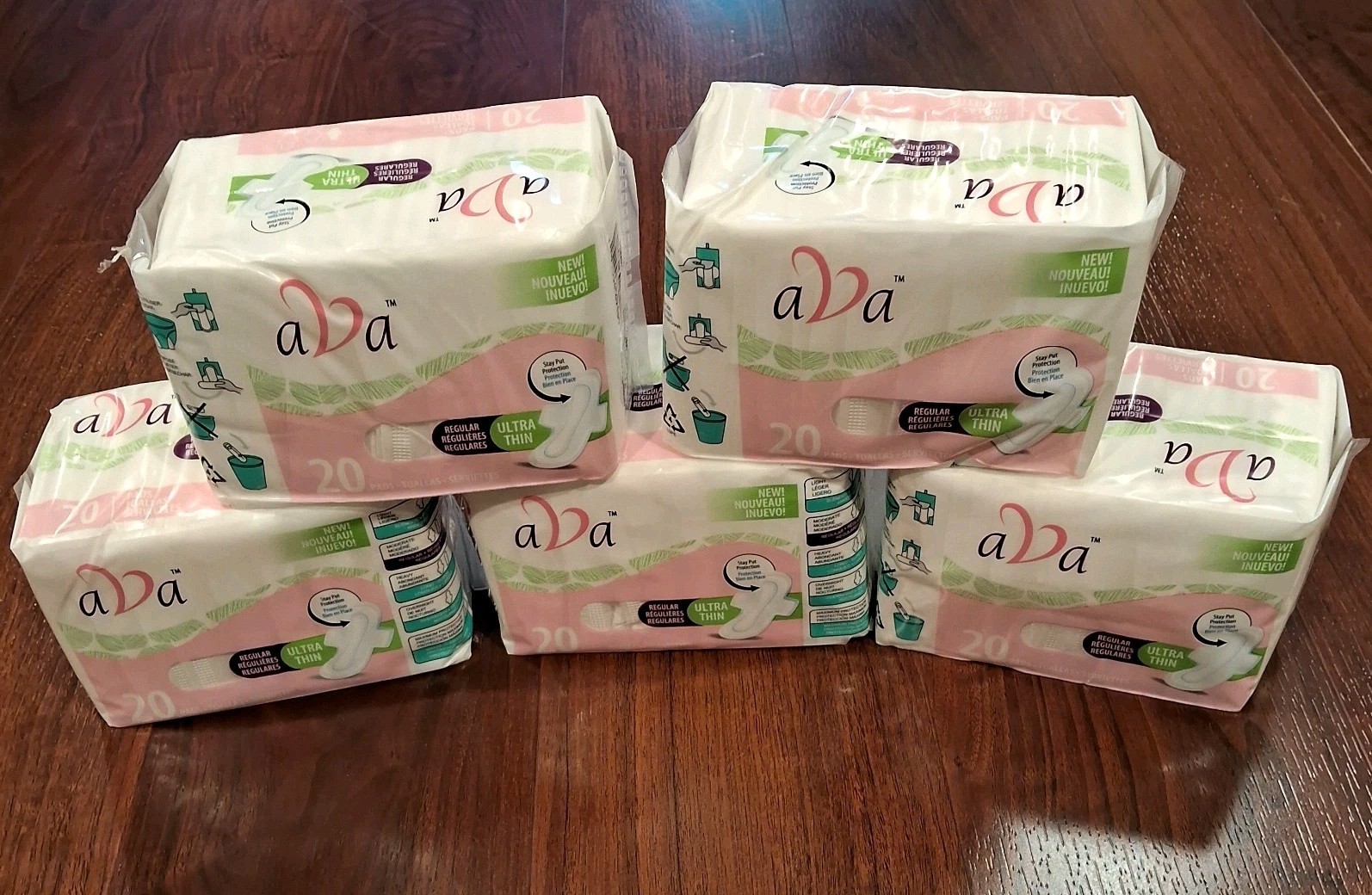 NOS Factory Sealed aVa Regular Ultra Thin Pads Stay Put Protection EXP SEE NOTES