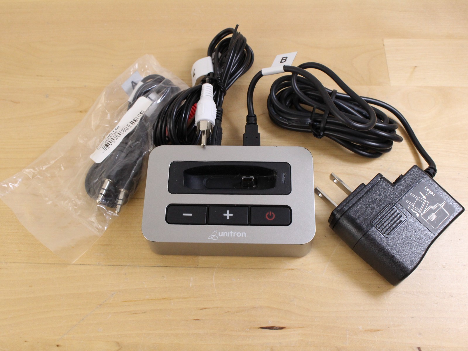 Unitron uTV2 Wireless TV Transmitter Dock Charging Base ONLY with Cables