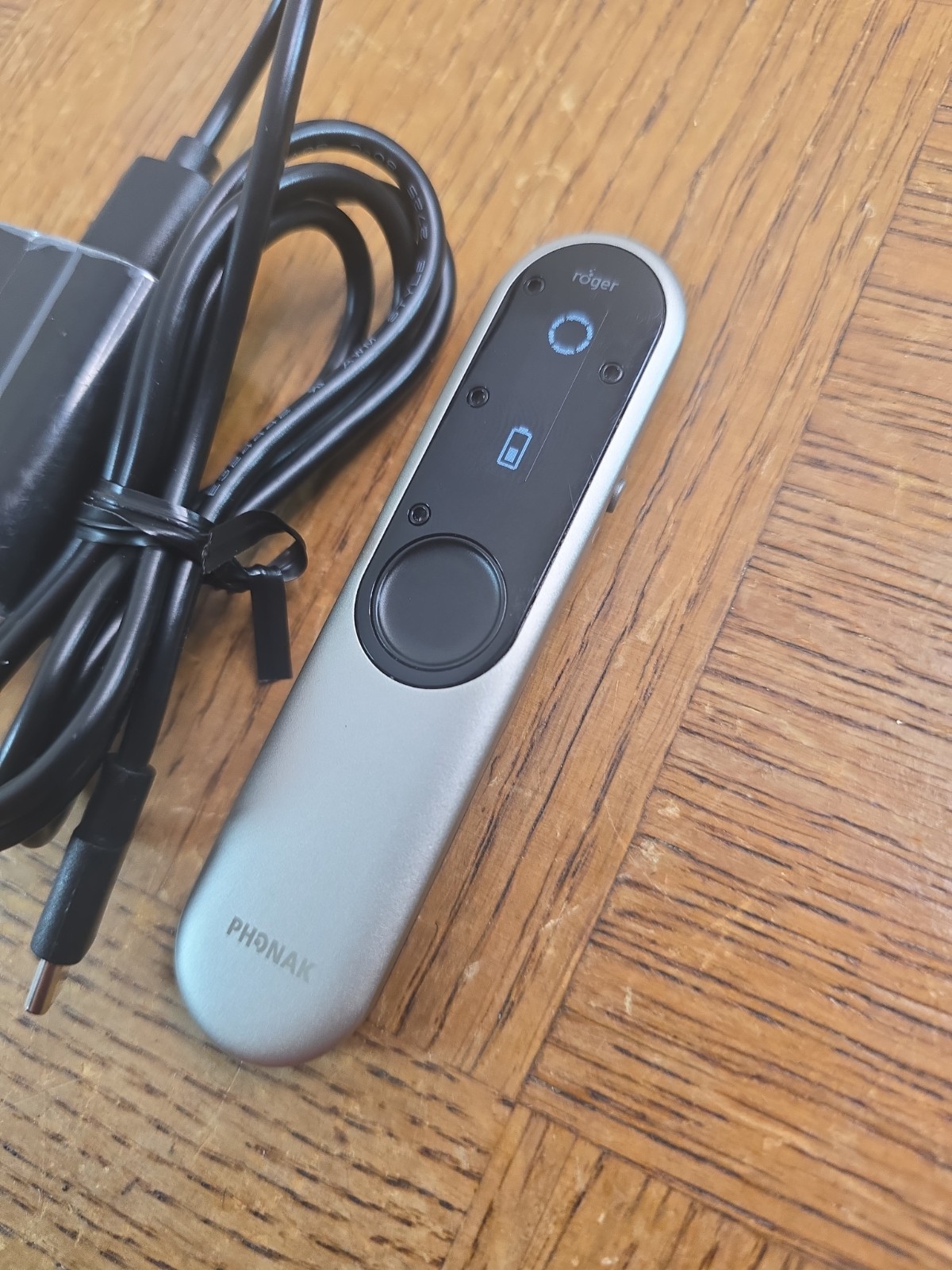 Phonak Roger On V1 Wireless Microphone w/USB Charger – Tested