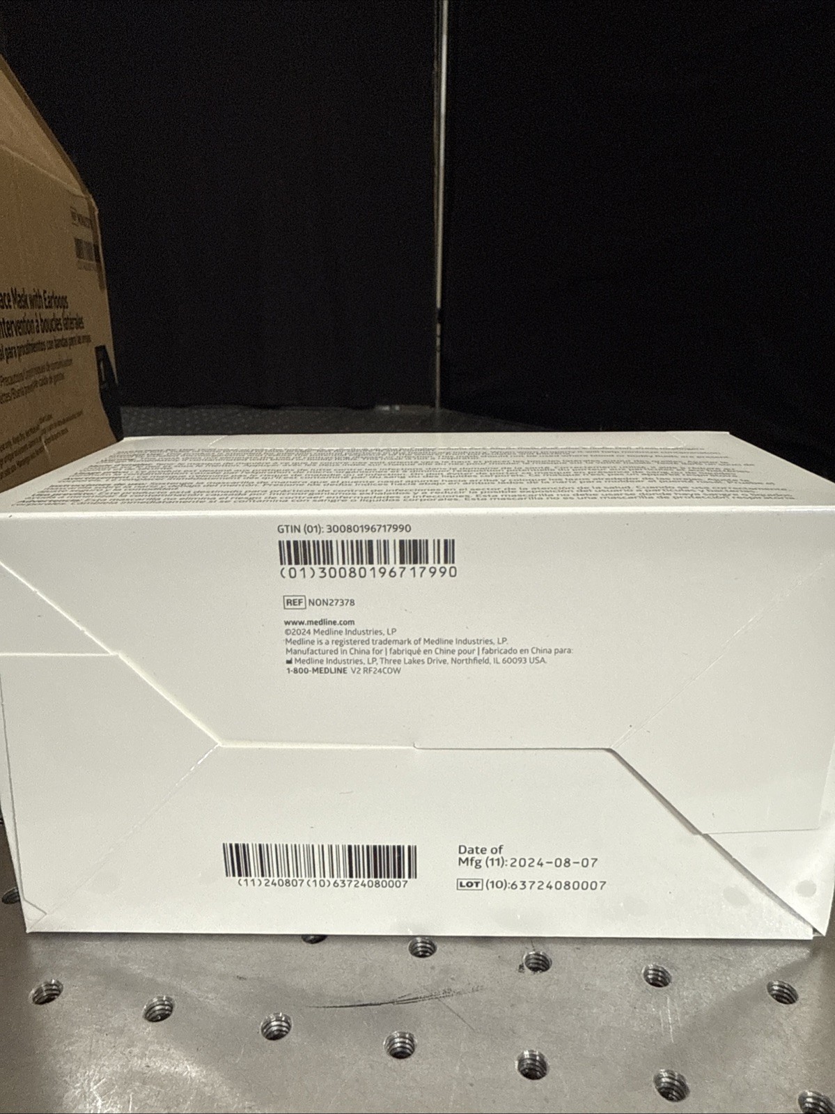 Case of 300 Medline ASTM Level 1 Procedure Face Mask with Ear Loops – NON27378