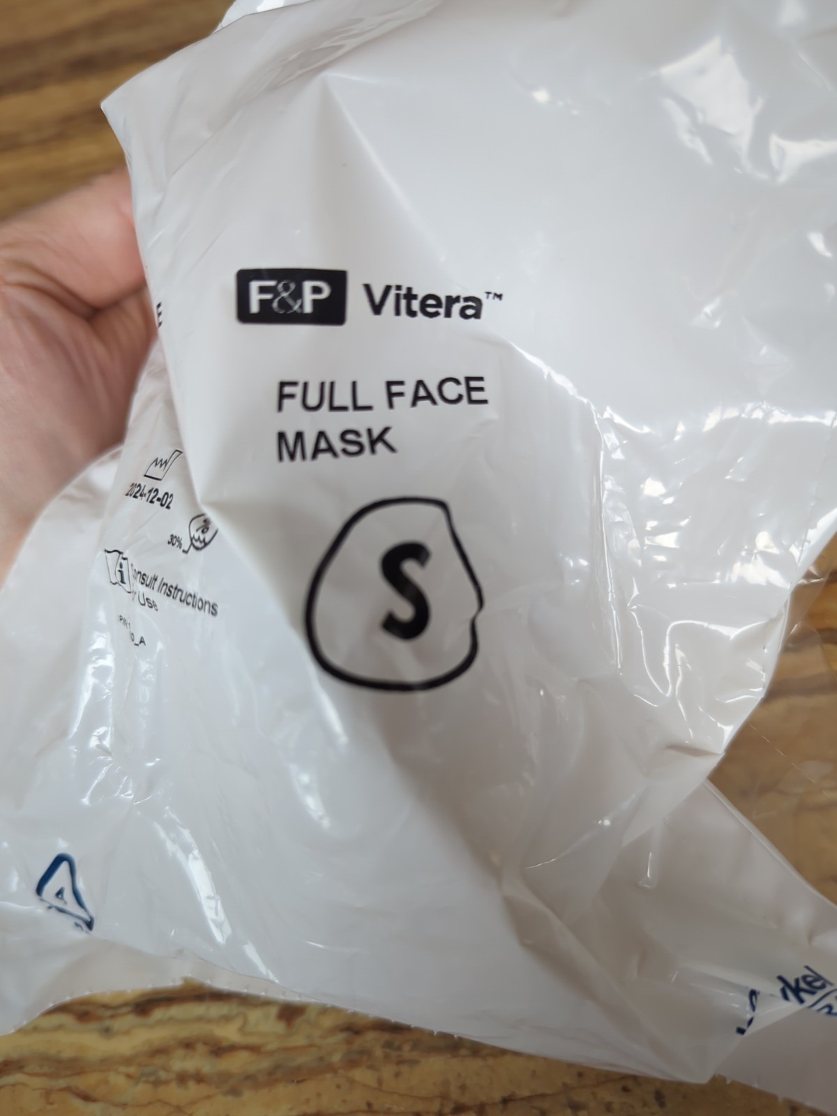F&P VITERA 608477 FULL FACE MASK SIZE SMALL