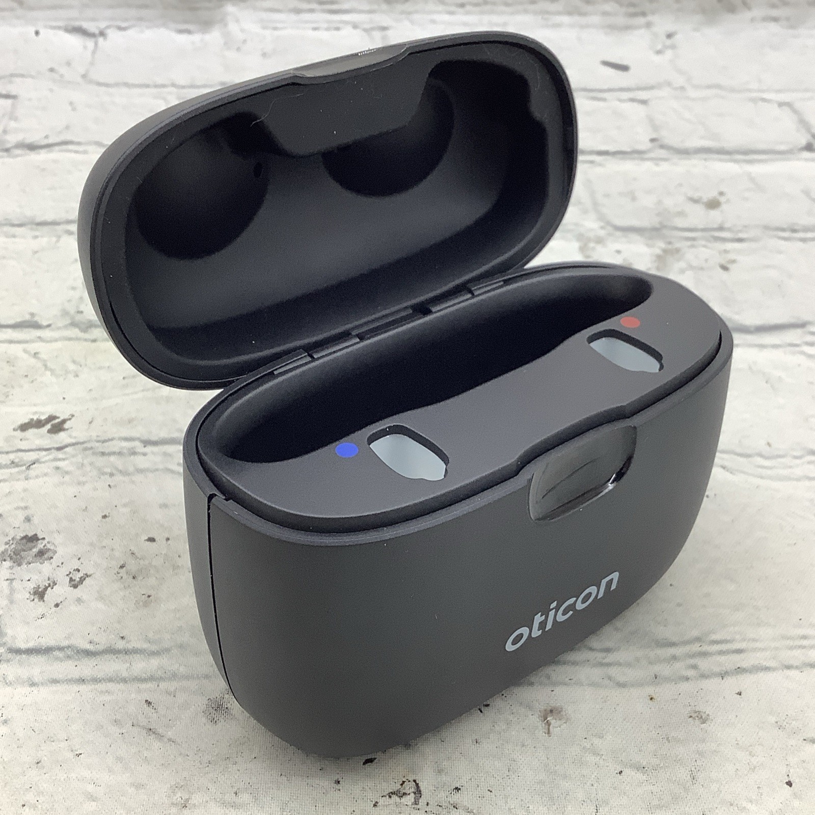 Oticon Smart Charger Only. Model C-2A.