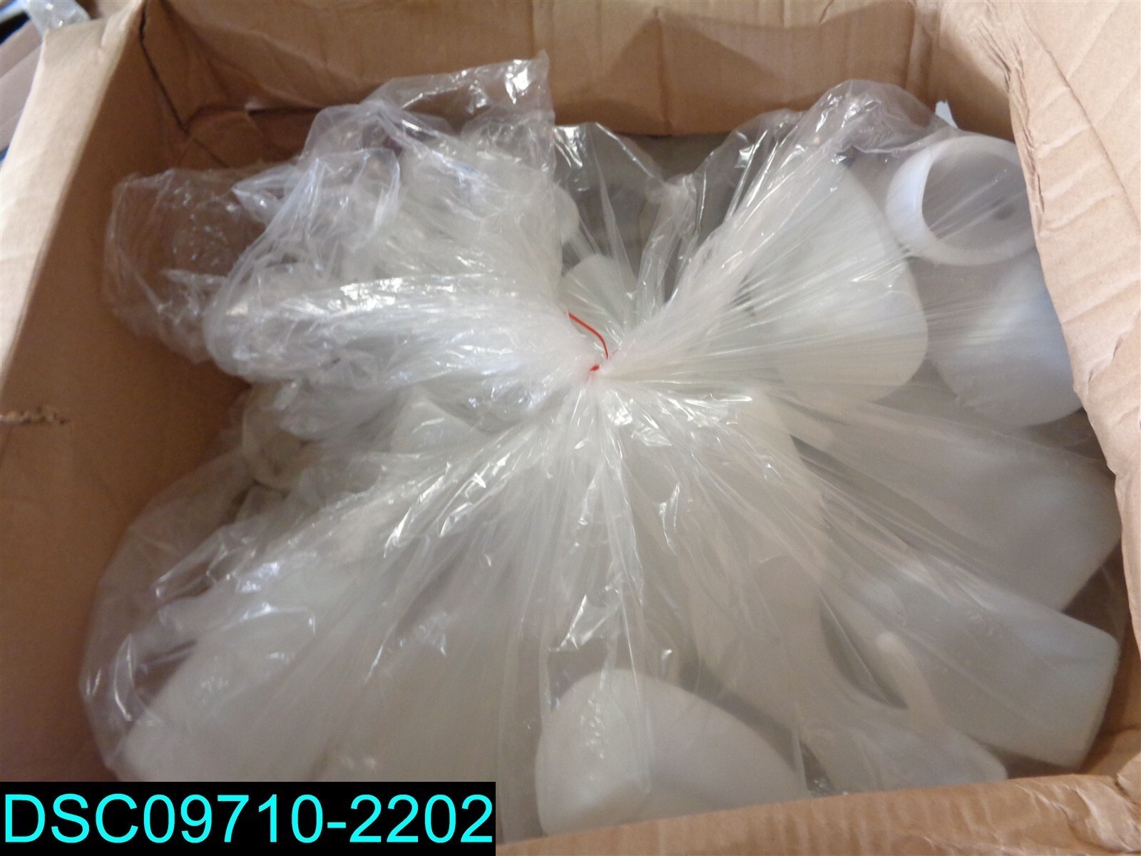 QTY=72: MEDEGEN H145-01 1000CC FEMALE URINAL 23.60″ X 23.30″ X 18.80″