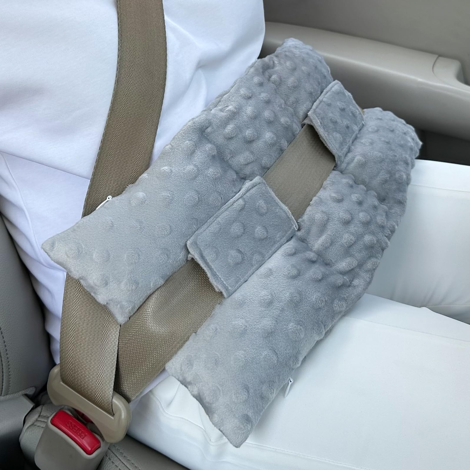 D. Cozy Ostomy Seat Belt Pillow Stoma Seatbelt Protector One Size, Light Gray