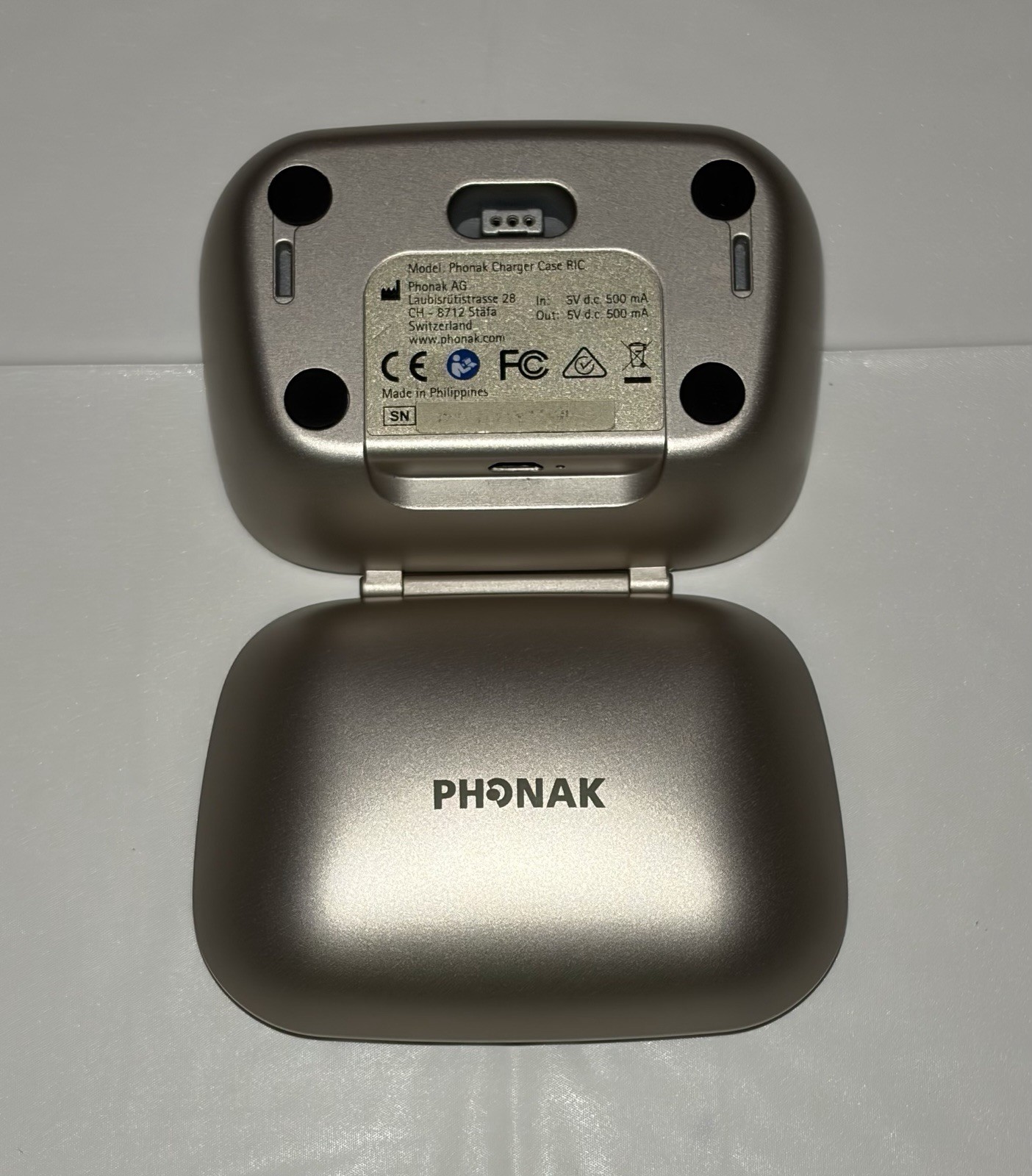 Phonak Hearing Aids Charger RIC Charging Case Only
