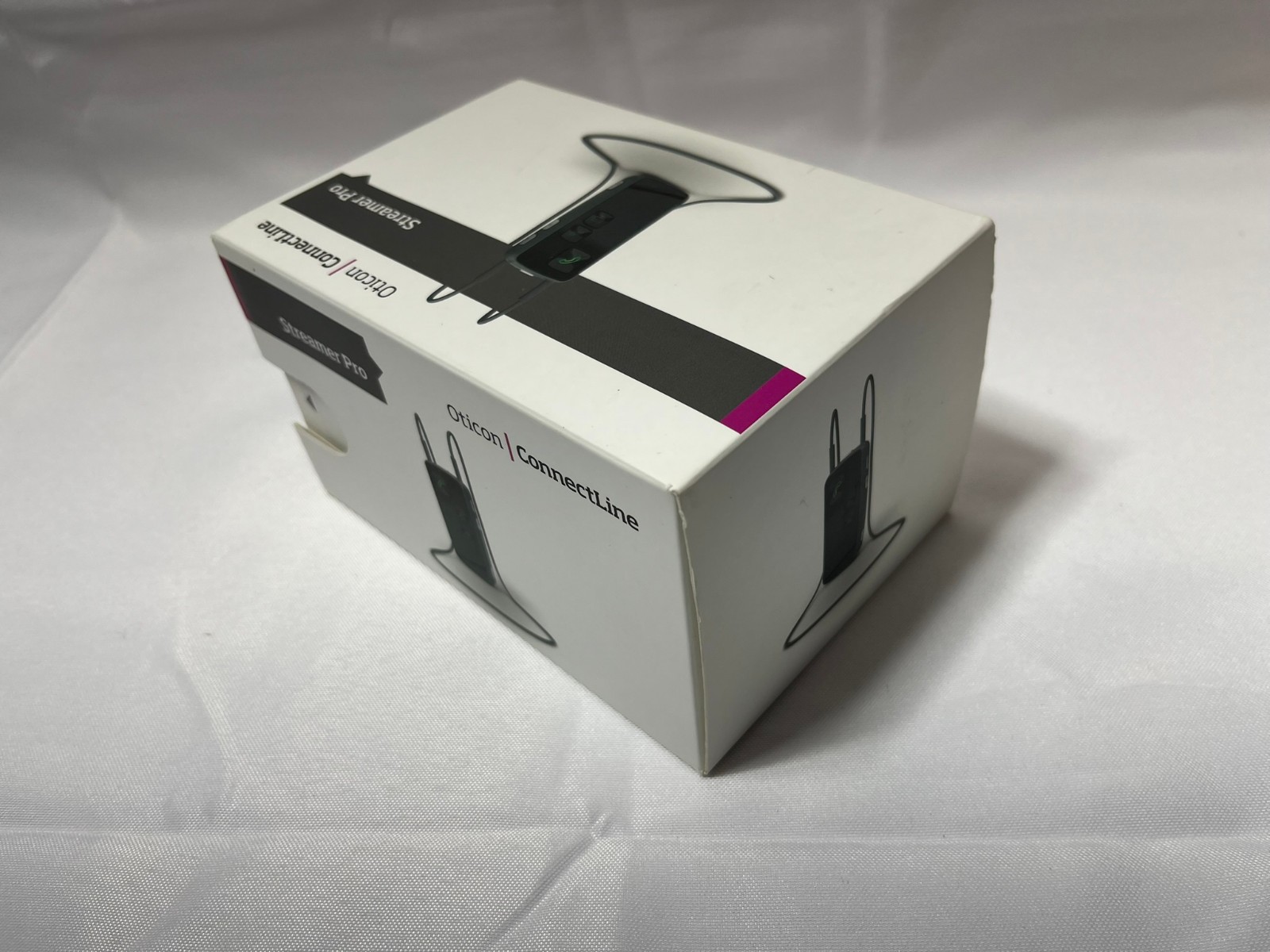 Oticon Streamer Pro 1.2 Connectline. open box