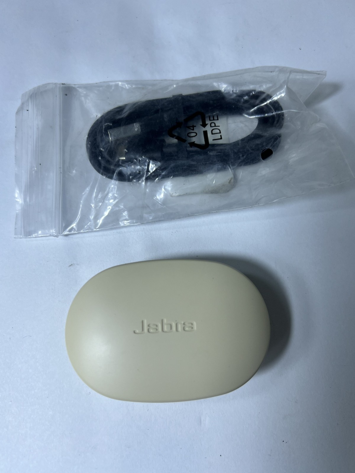 Jabra Enhance Plus OTC Hearing Aids Charging CASE ONLY Beige – Pre Owned CASE !!