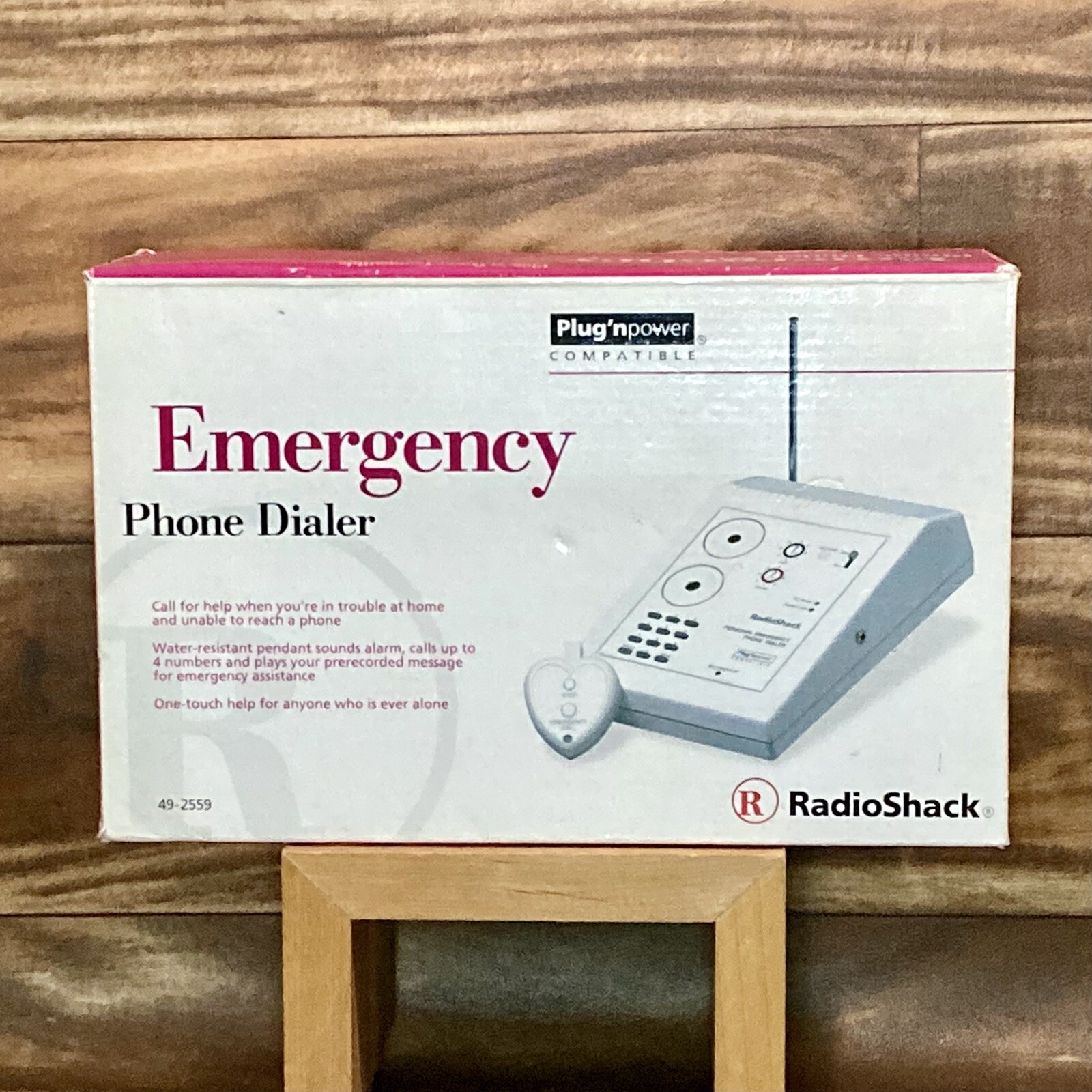 RadioShack Emergency Phone Dialer 49-2559 w Wireless Pendant One Touch Help