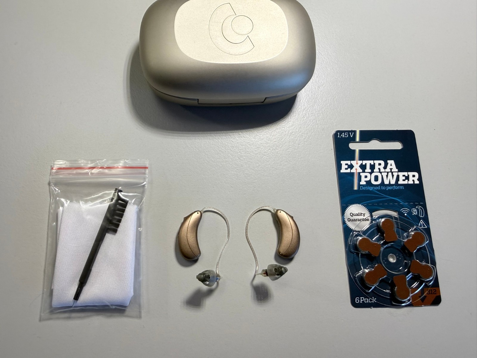 Unitron Moxi Fit 700 North RIC hearing aids wireless/bluetooth Premium model