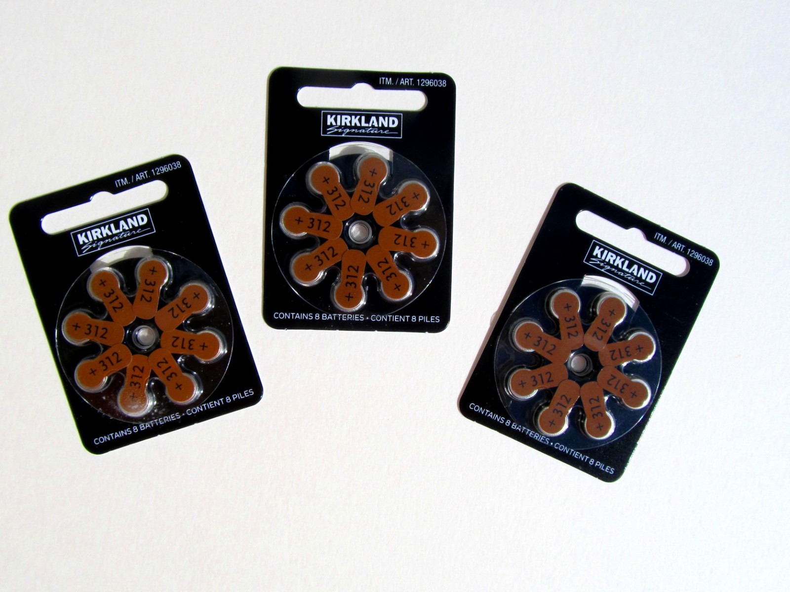 24 NEW Kirkland HEARING AID Batteries #312 SEALED 312 brown (3 x 8) Exp 07/2026