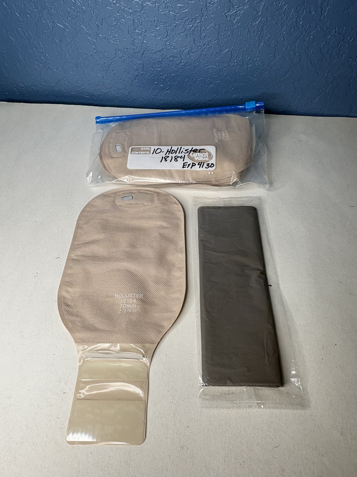 10-Hollister 18184 New Image Two Piece Lock n’ Roll Drainable Pouch No Box