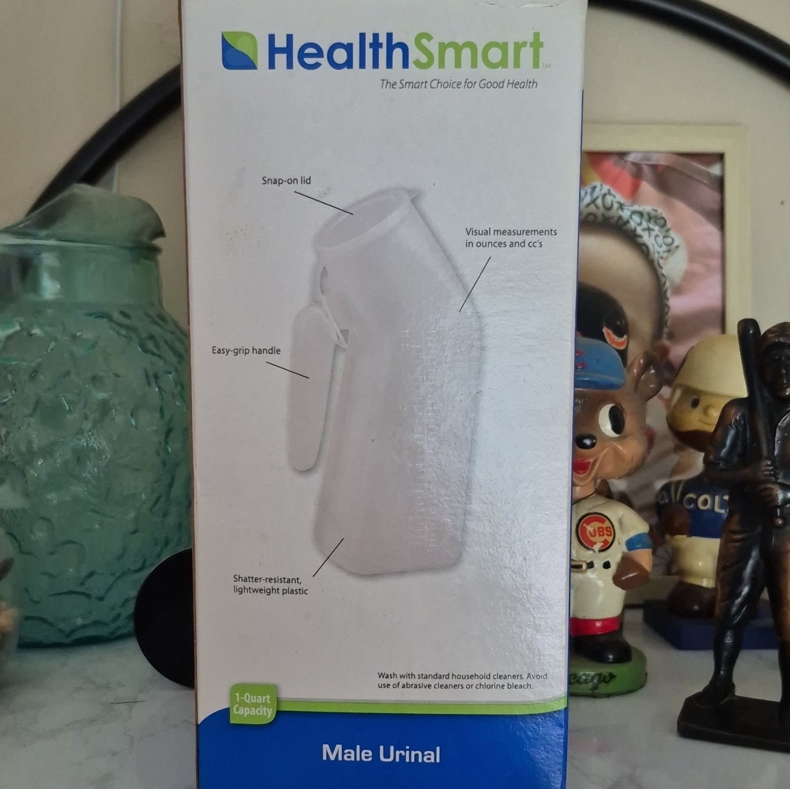 HealthSmart Men’s 1 Qt Plastic Urinal White Snap-On Cap Angled w/ Measurements