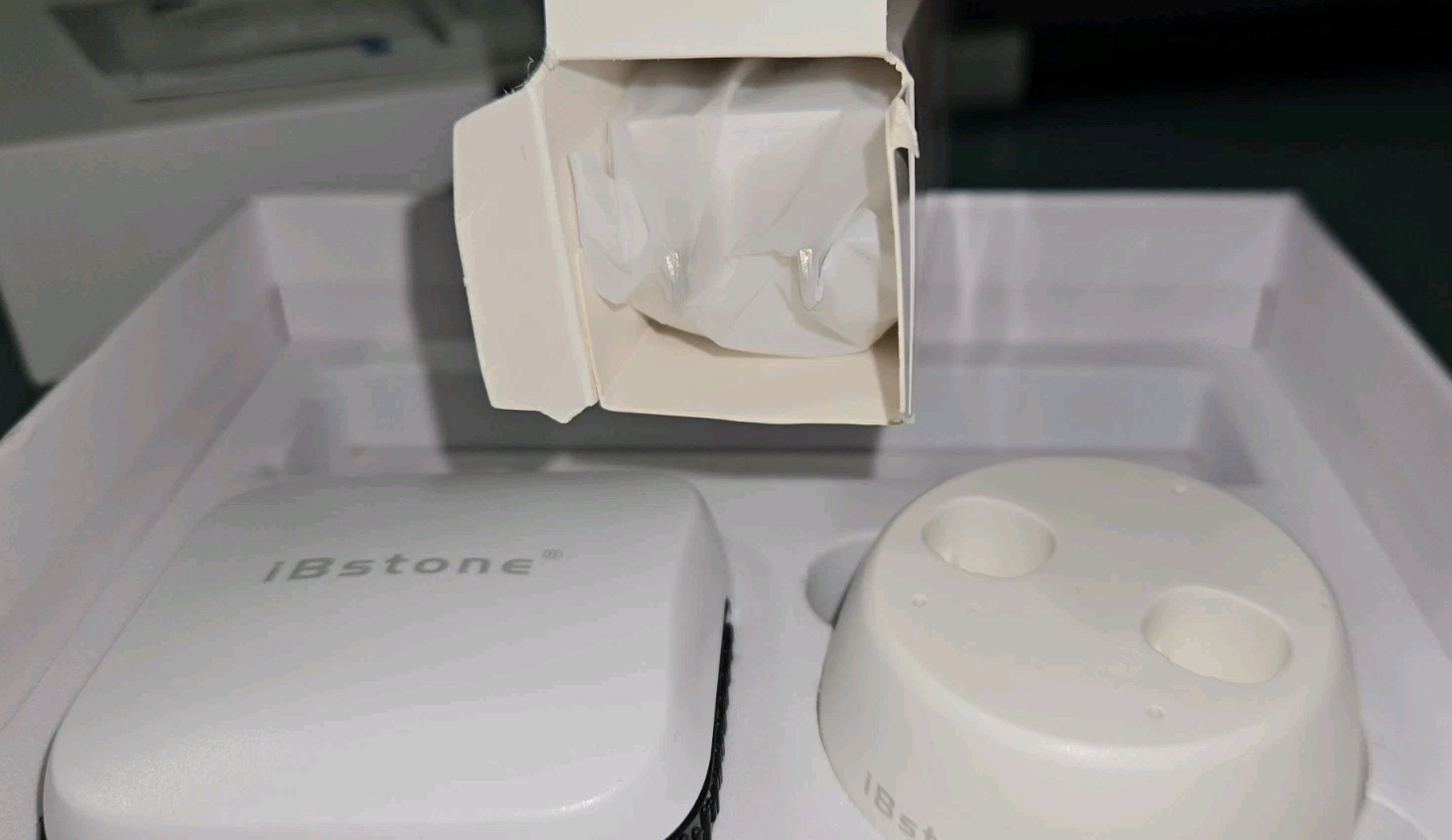 NEW IN OPEN BOX Ibstone Rechargeable Hearing Amplifier K17 NEVER USED!