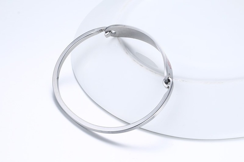 Vnox Adult Women Stainless Steel Medical Alert ID Bracelet Bangle Free Engraving