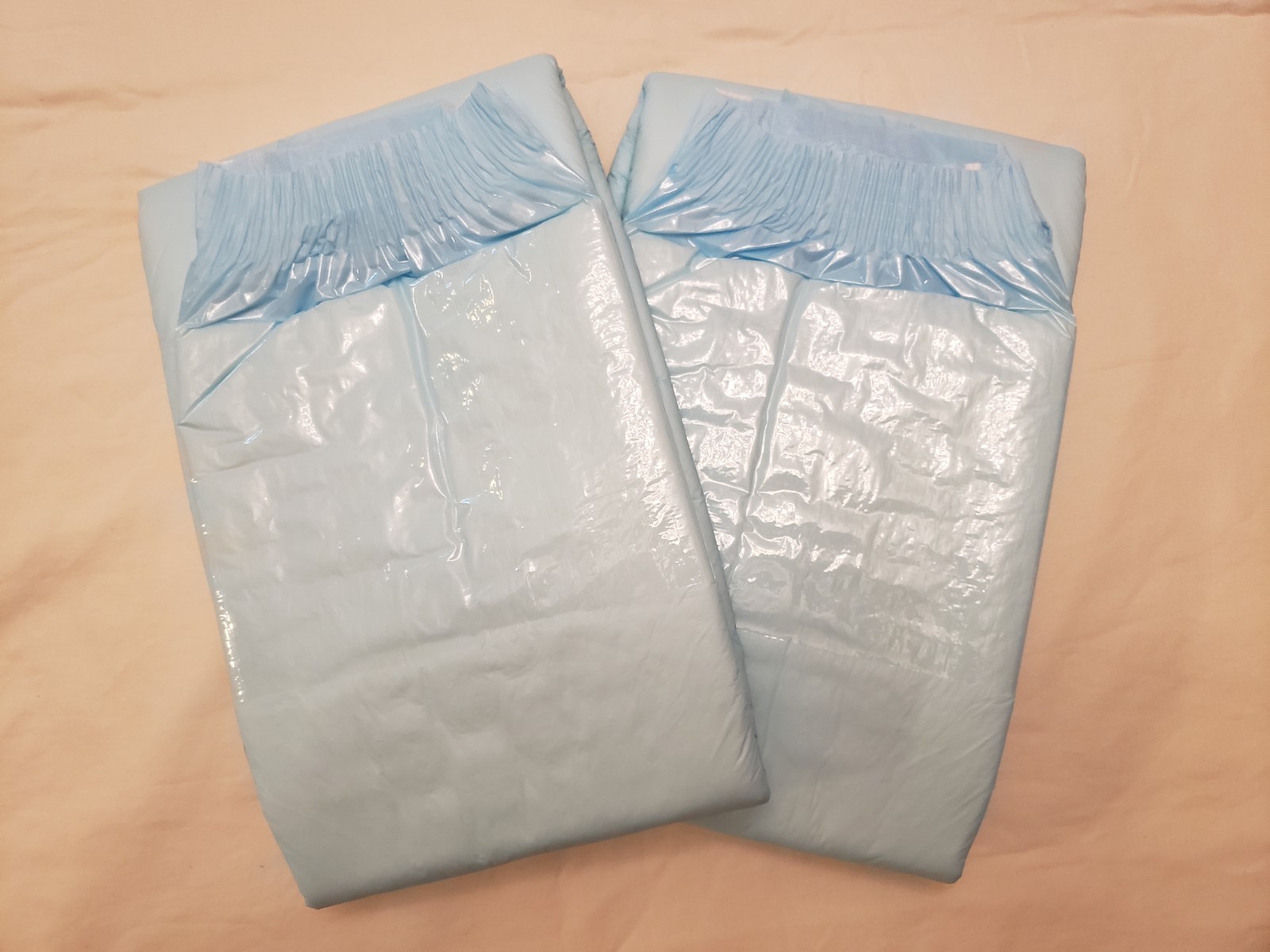 (2) Samples of Sunkiss Masterpiece Adult Diapers 6000ML Size Medium S/M 26″-44″